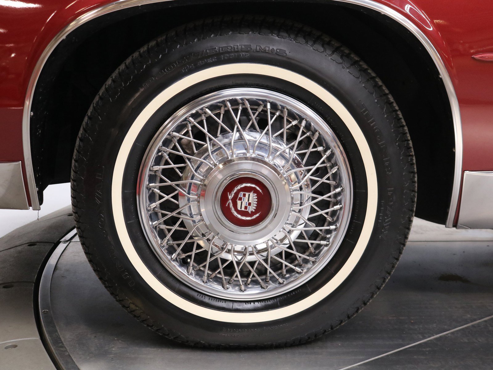 1985 Cadillac Biarritz 32