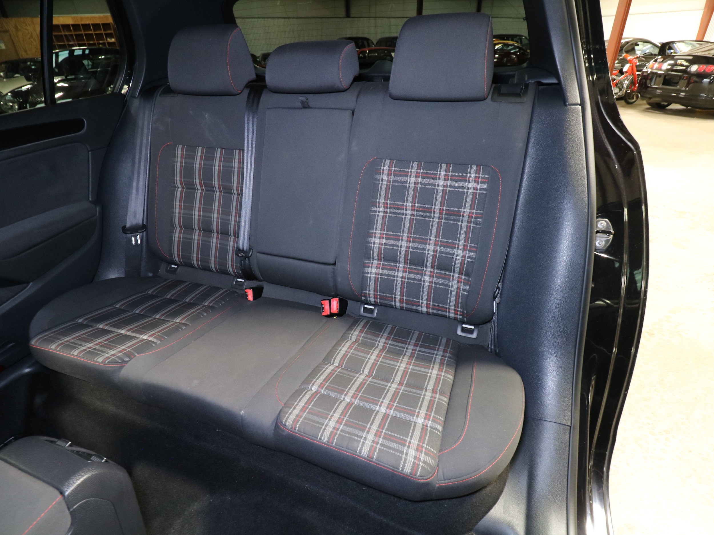 2012 Volkswagen GTI 19