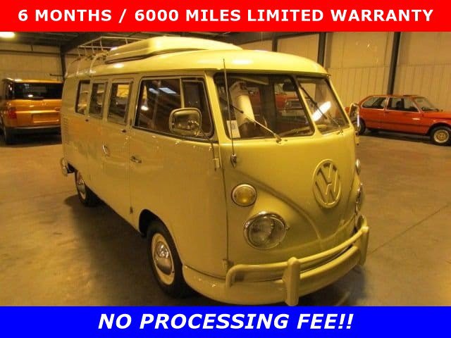1967 Volkswagen Bus 2