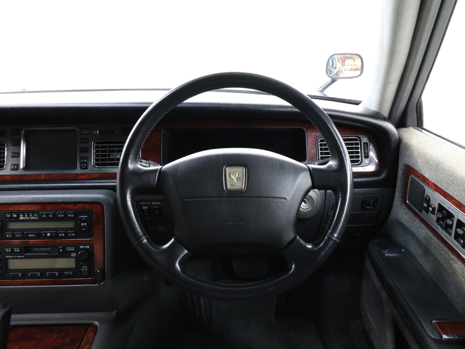 1997 Toyota Century 13