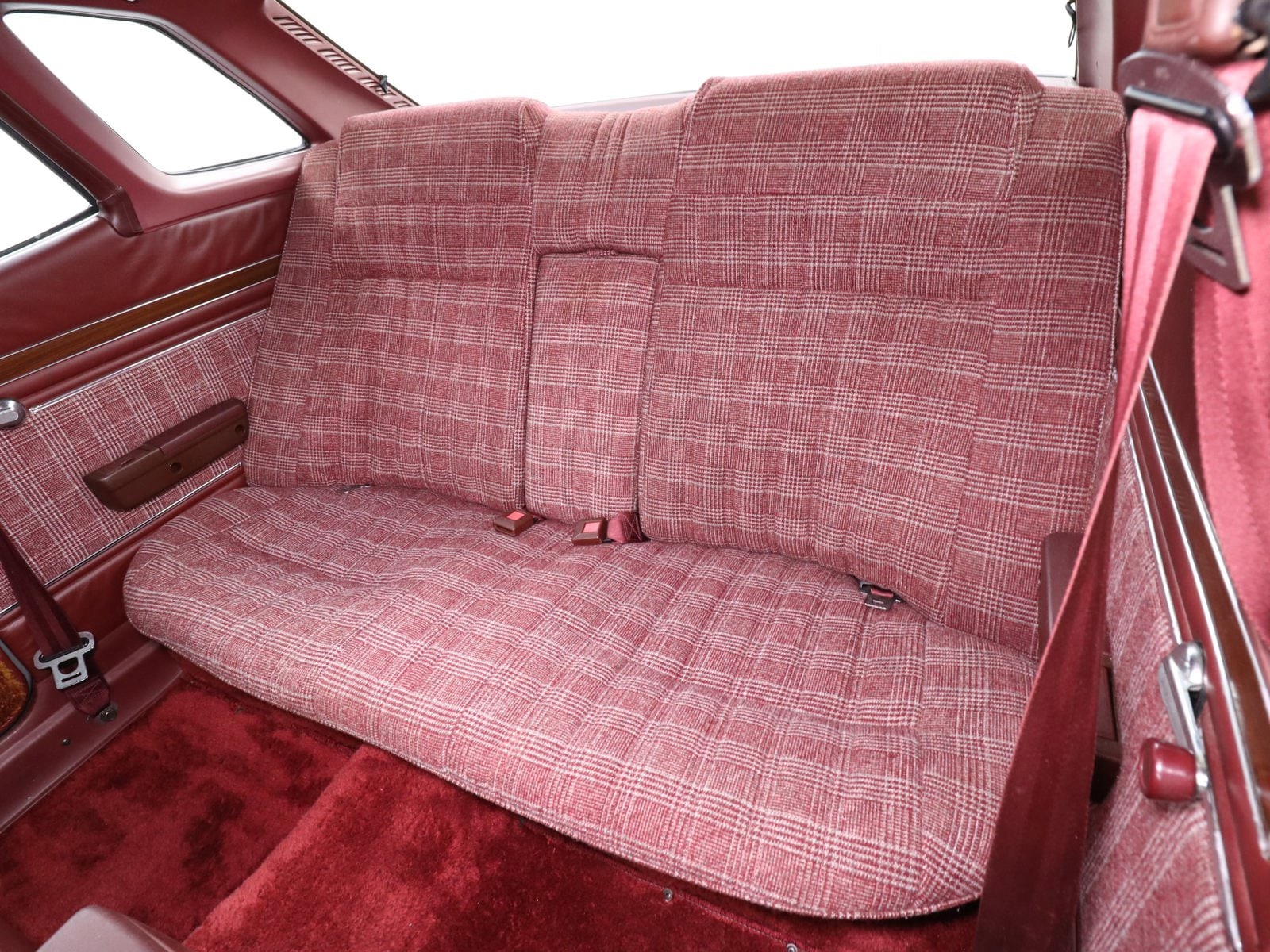 1980 Datsun 810 19