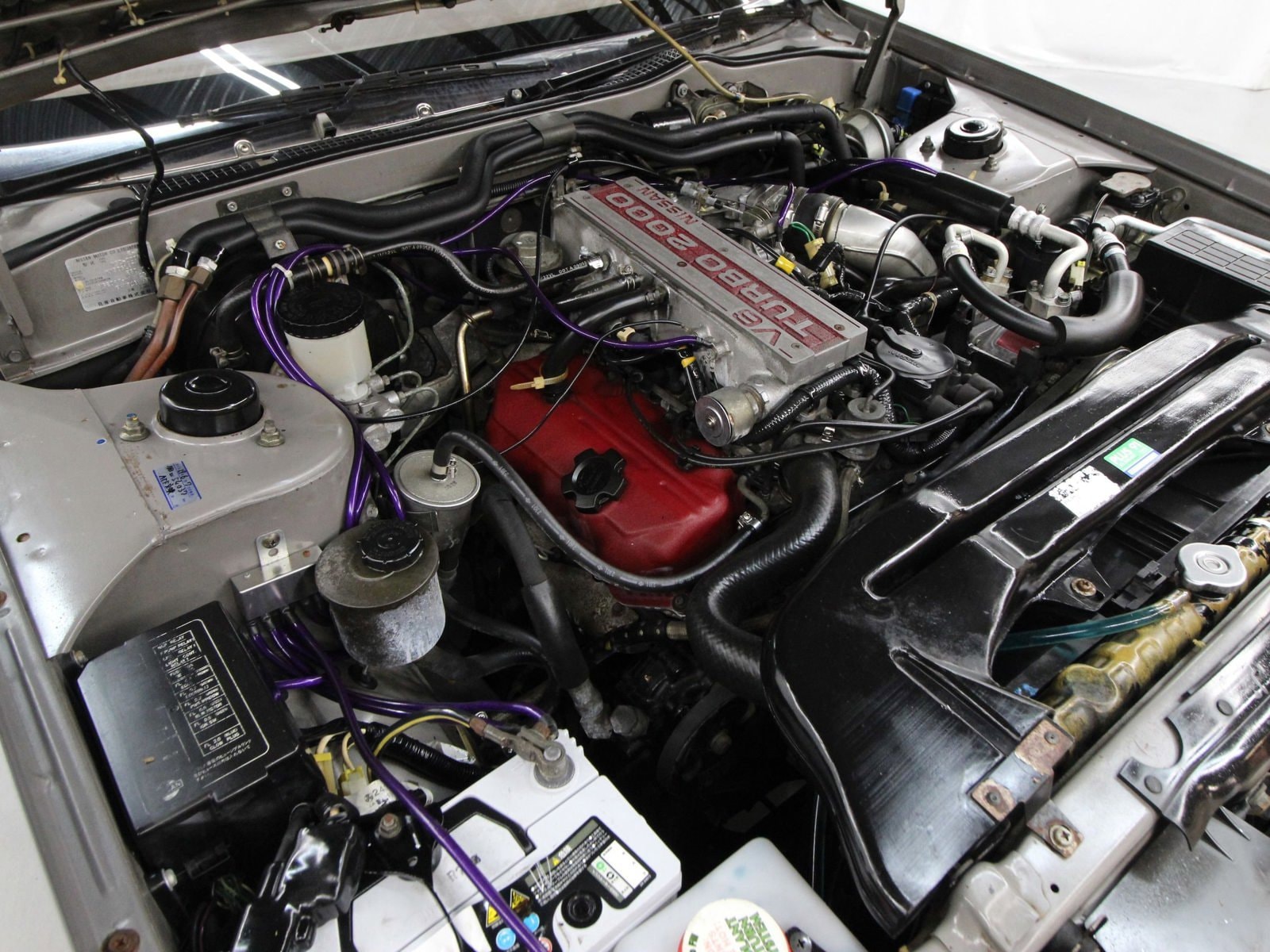 1983 Nissan Gloria 23