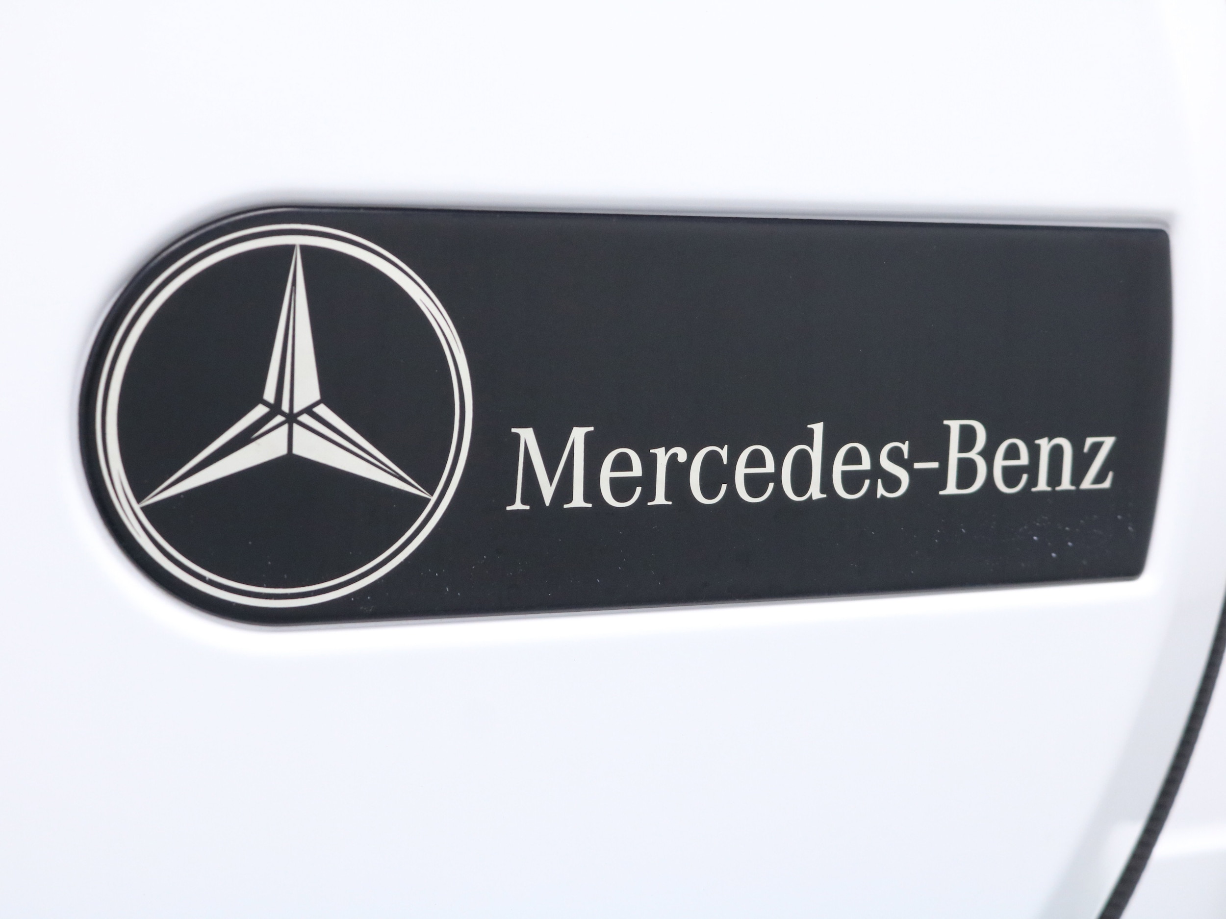2000 Mercedes-Benz G500 72