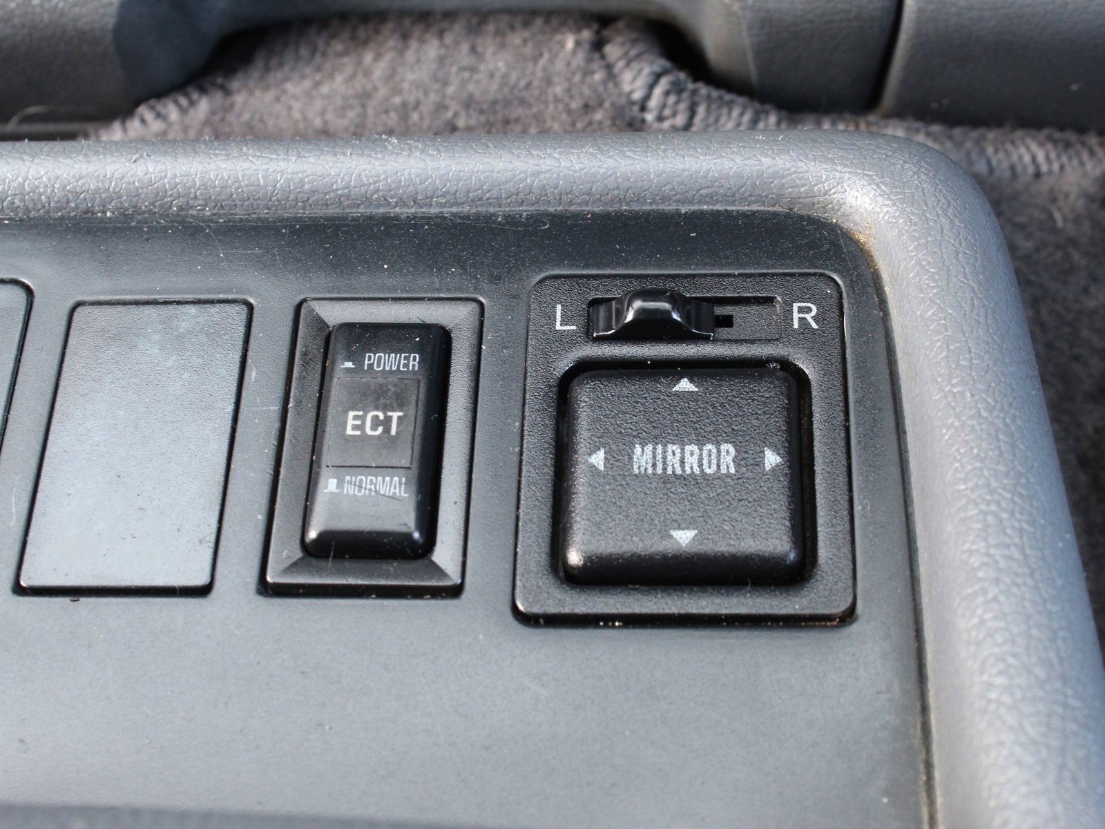 1991 Toyota HiAce 36