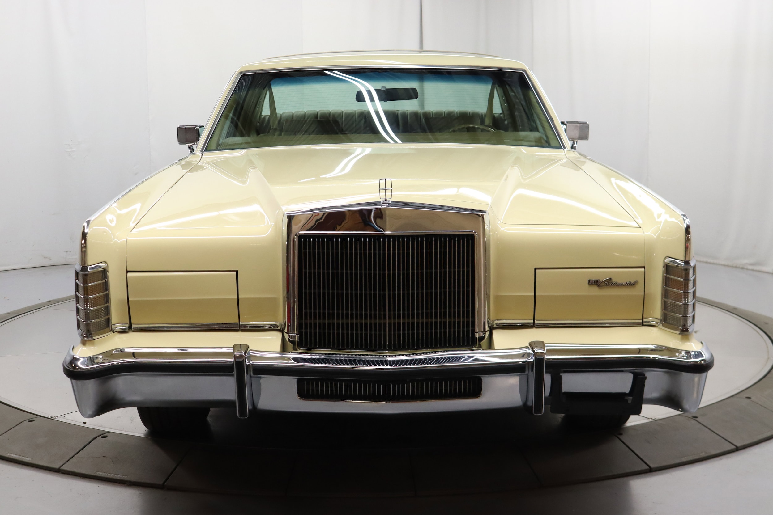1978 Lincoln Town Car 5