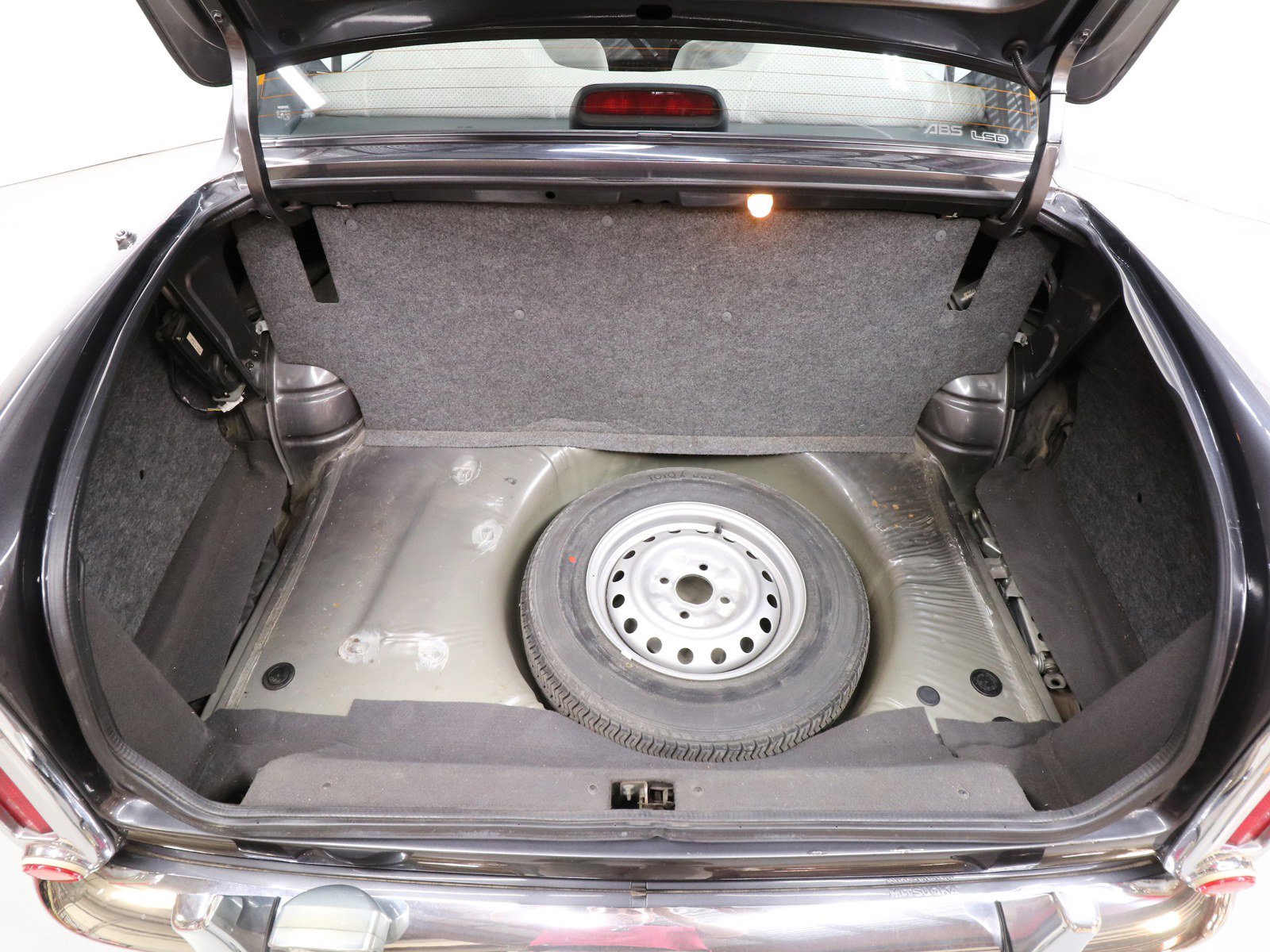 1996 Mitsuoka Galue 28