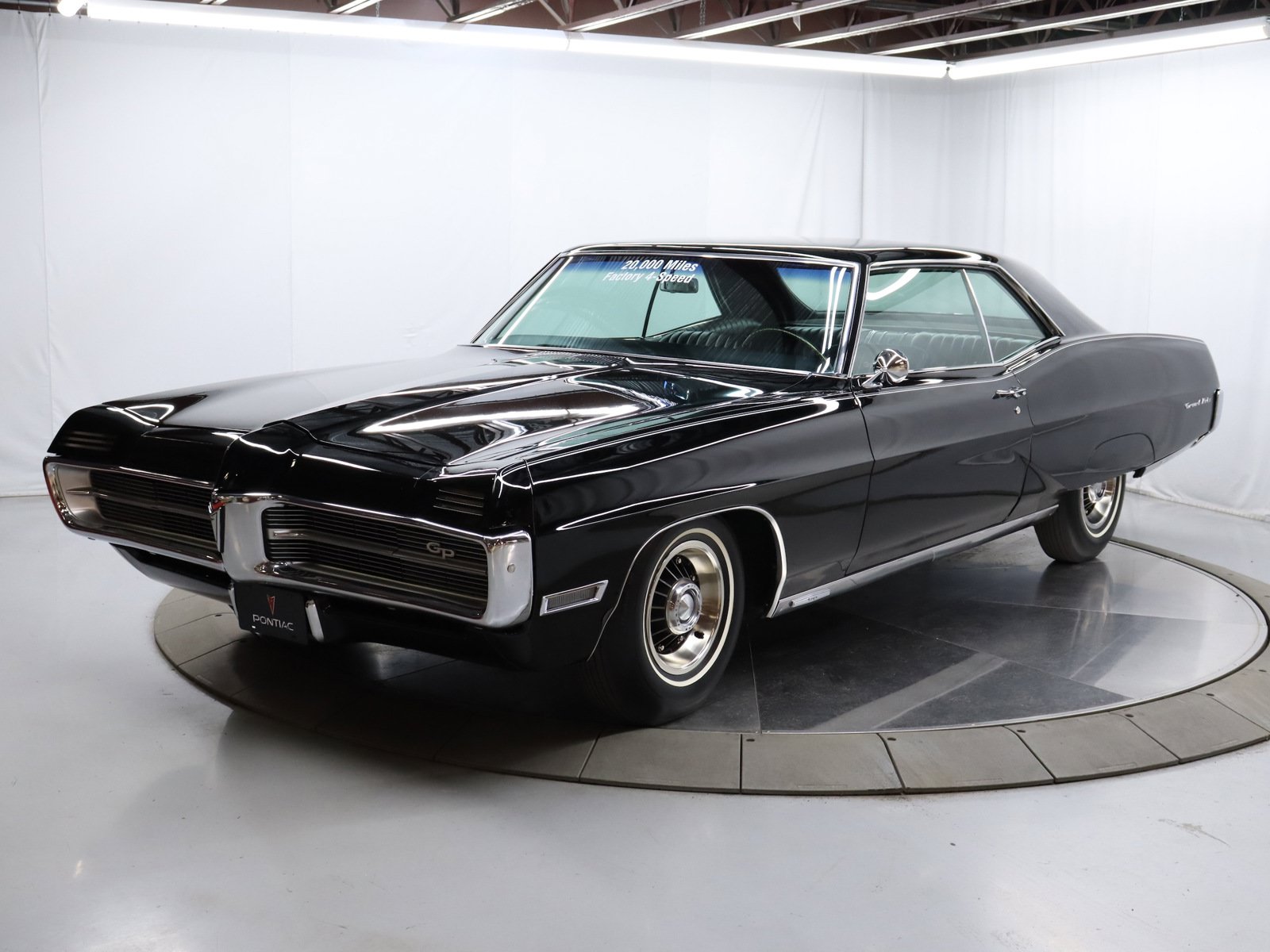 1967 Pontiac Grand Prix 6