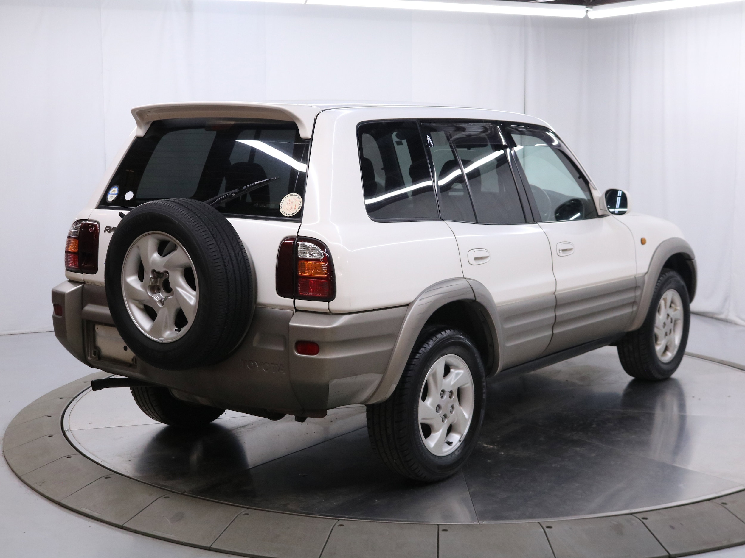 1998 Toyota RAV4 7