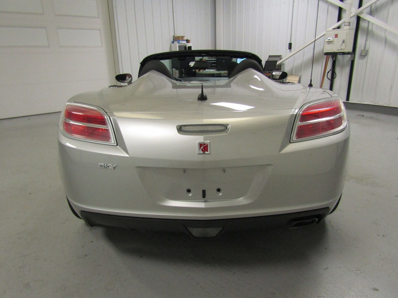 2007 Saturn Sky 13