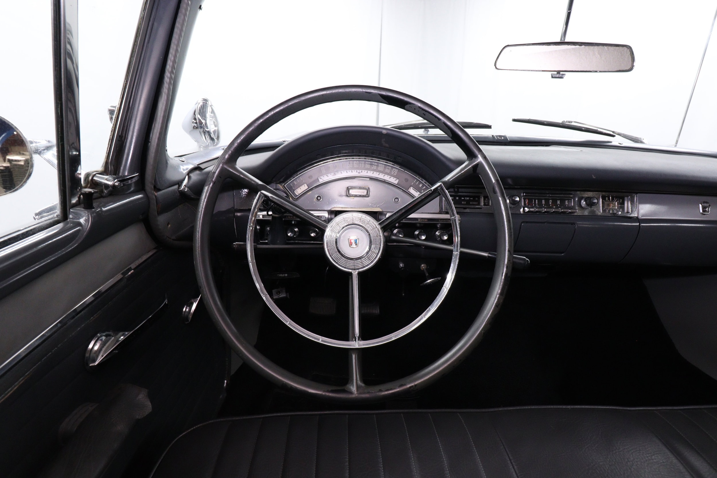 1957 Ford Fairlane 10