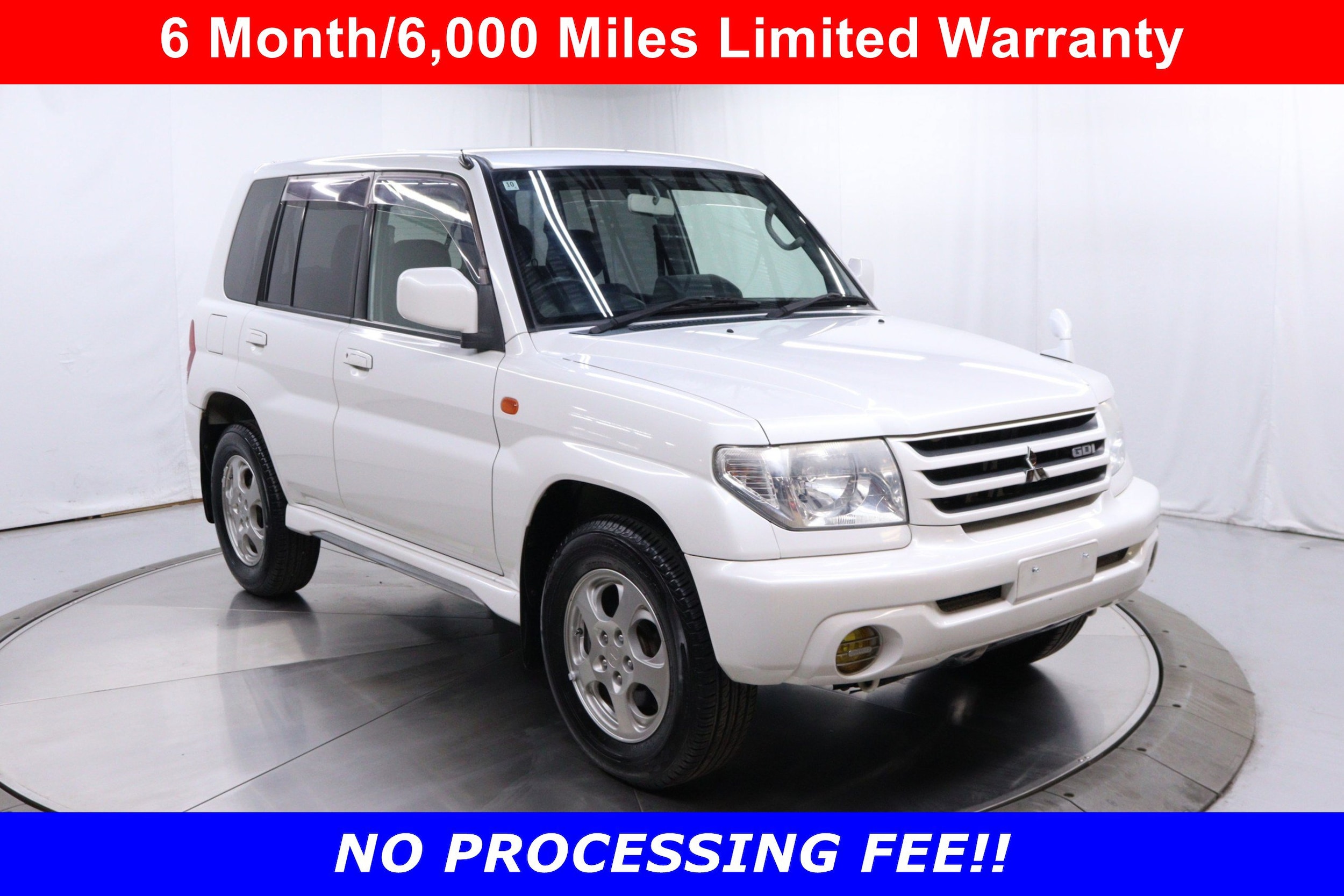 2000 Mitsubishi Pajero 1