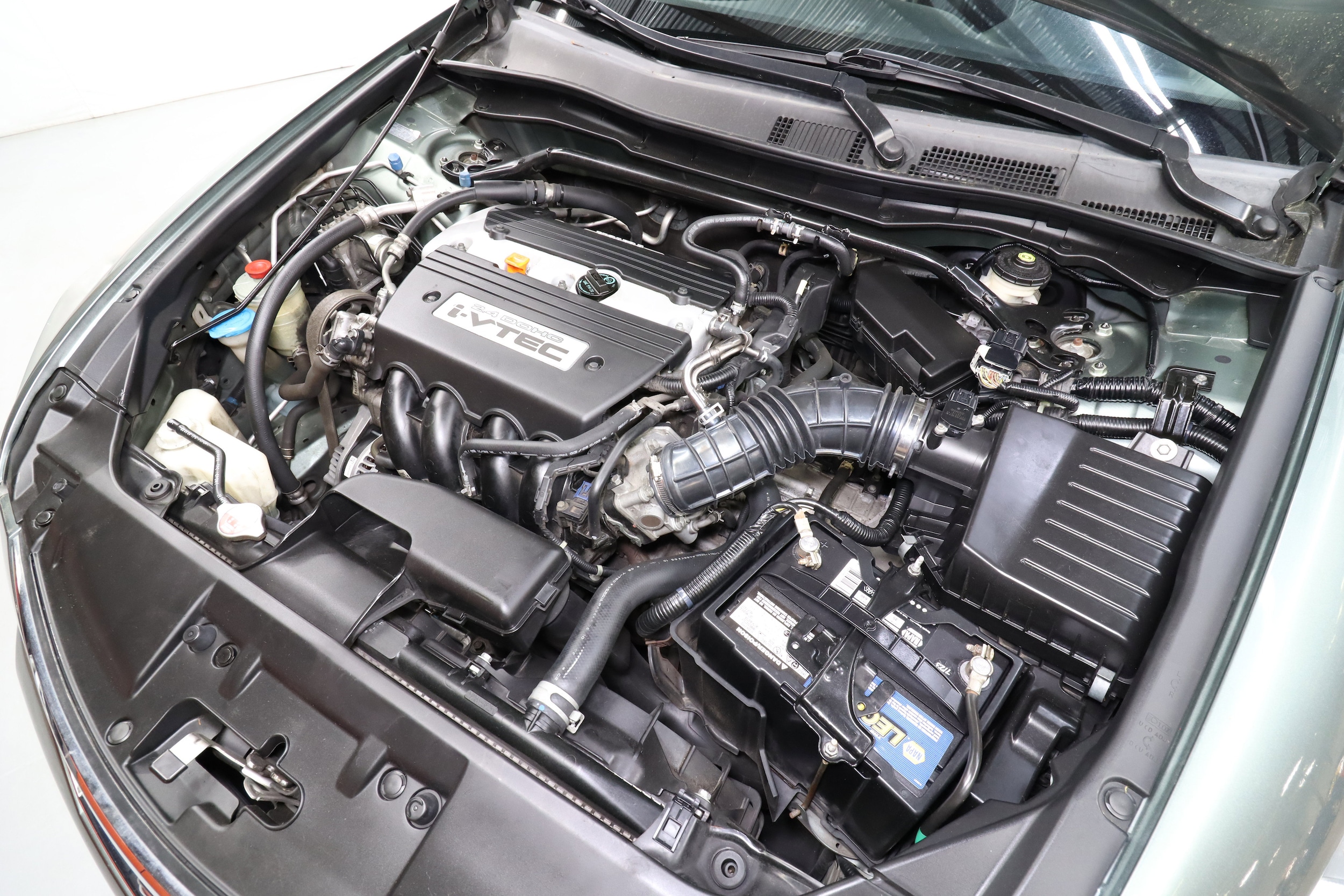 2009 Honda Accord Sdn 26