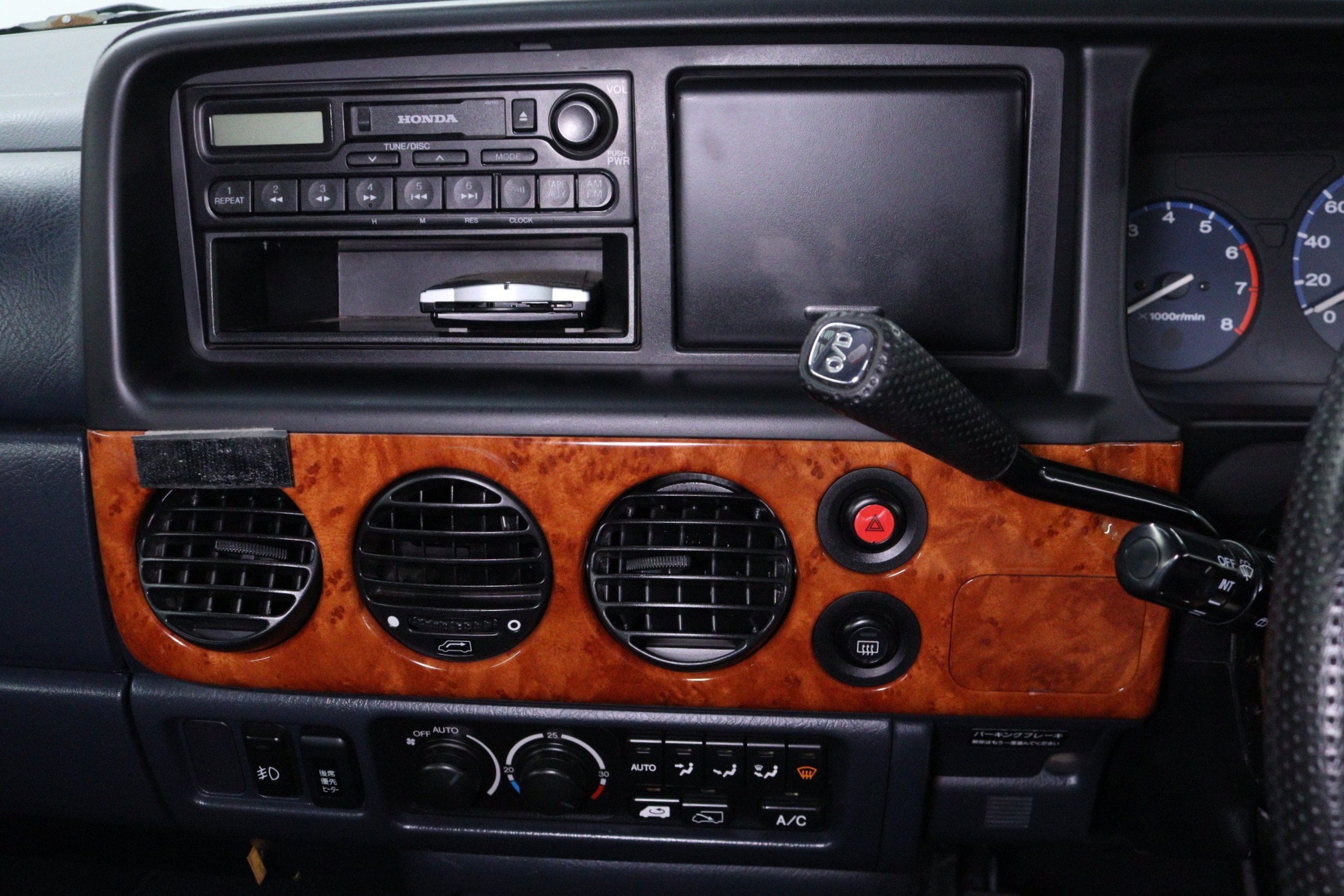 1999 Honda Stepwgn 12