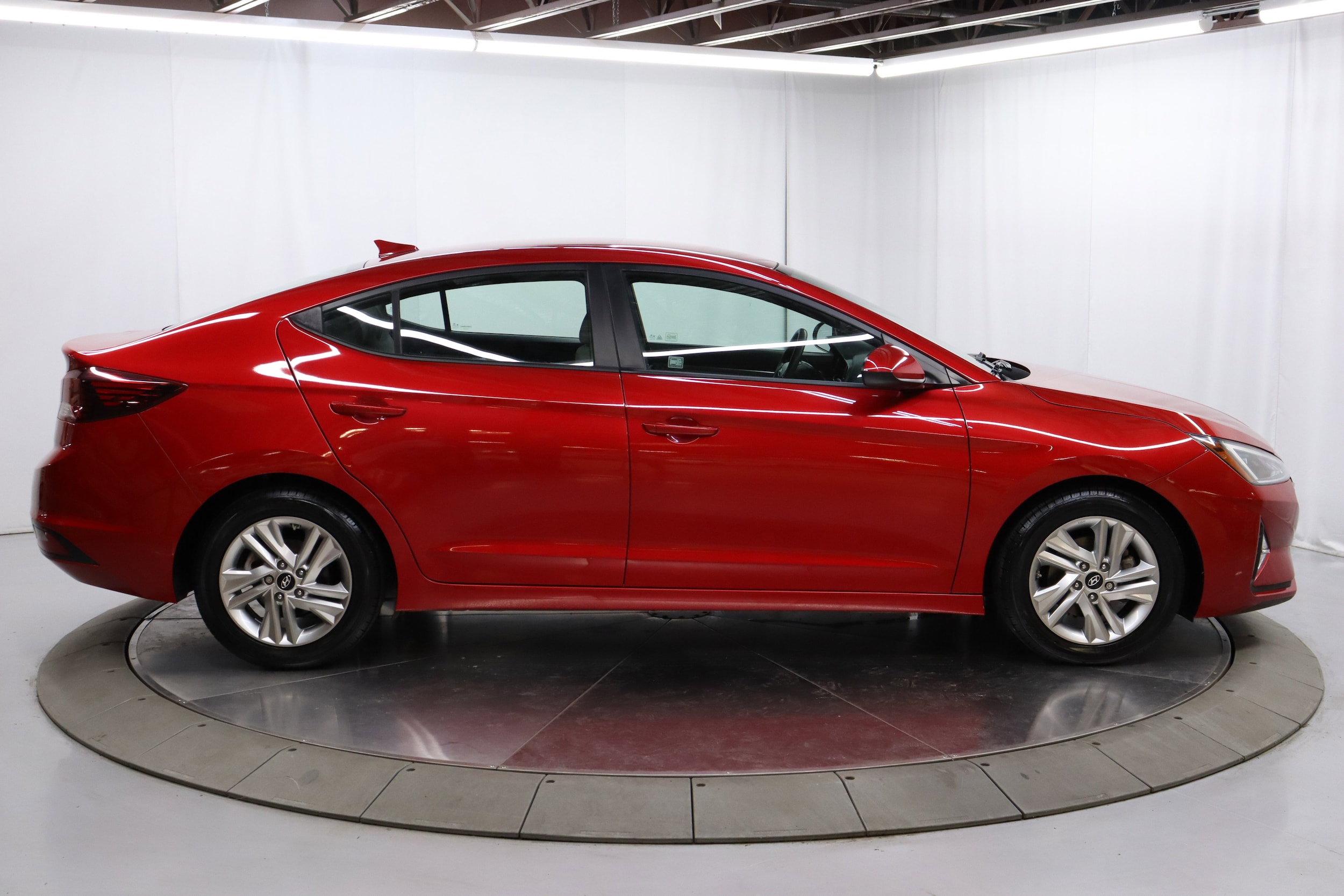 2020 Hyundai Elantra 8