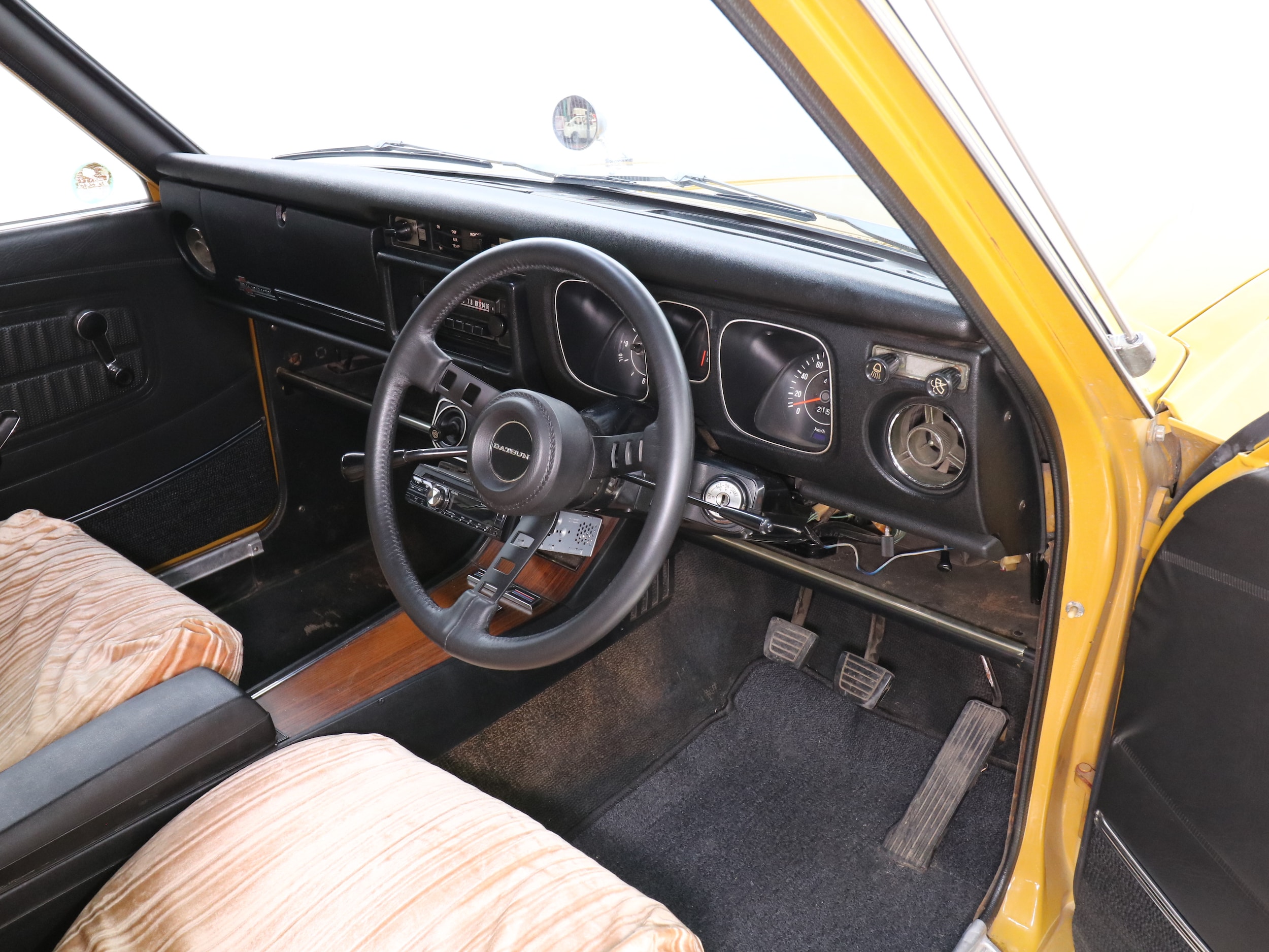 1971 Datsun Bluebird 9