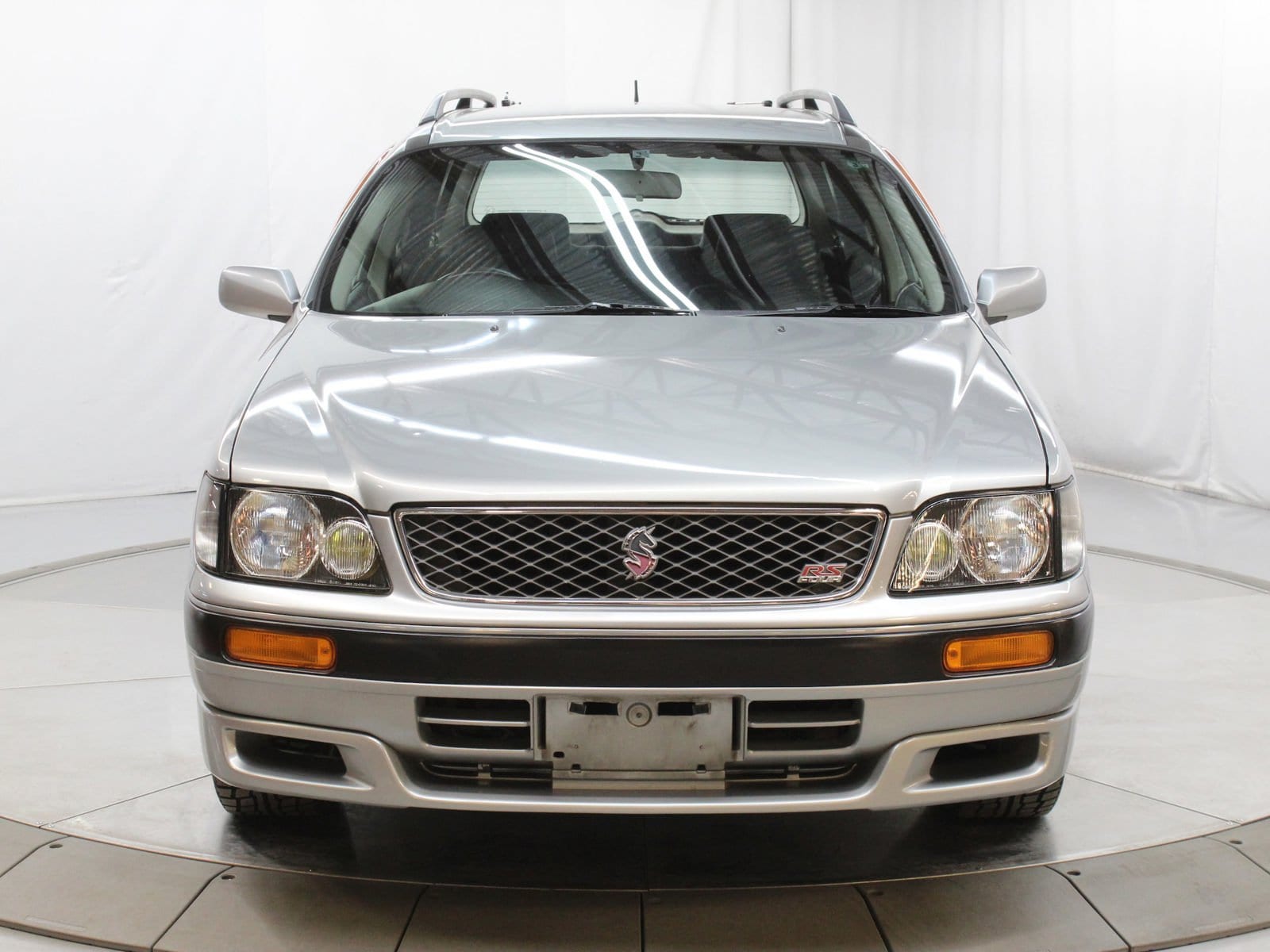 1997 Nissan Stagea 3