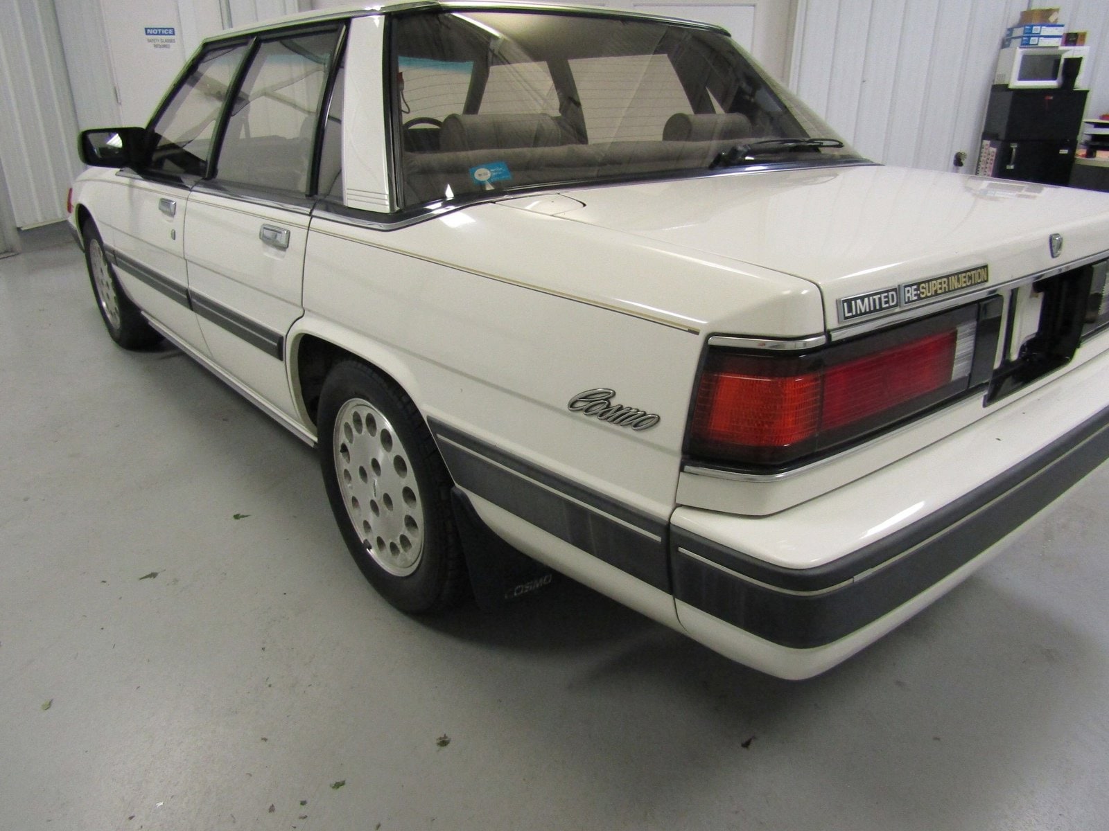1985 Mazda Cosmo 35