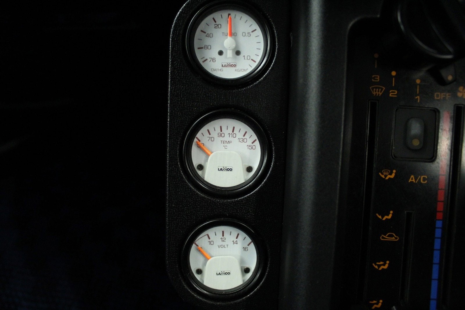 1993 Suzuki Cara 19