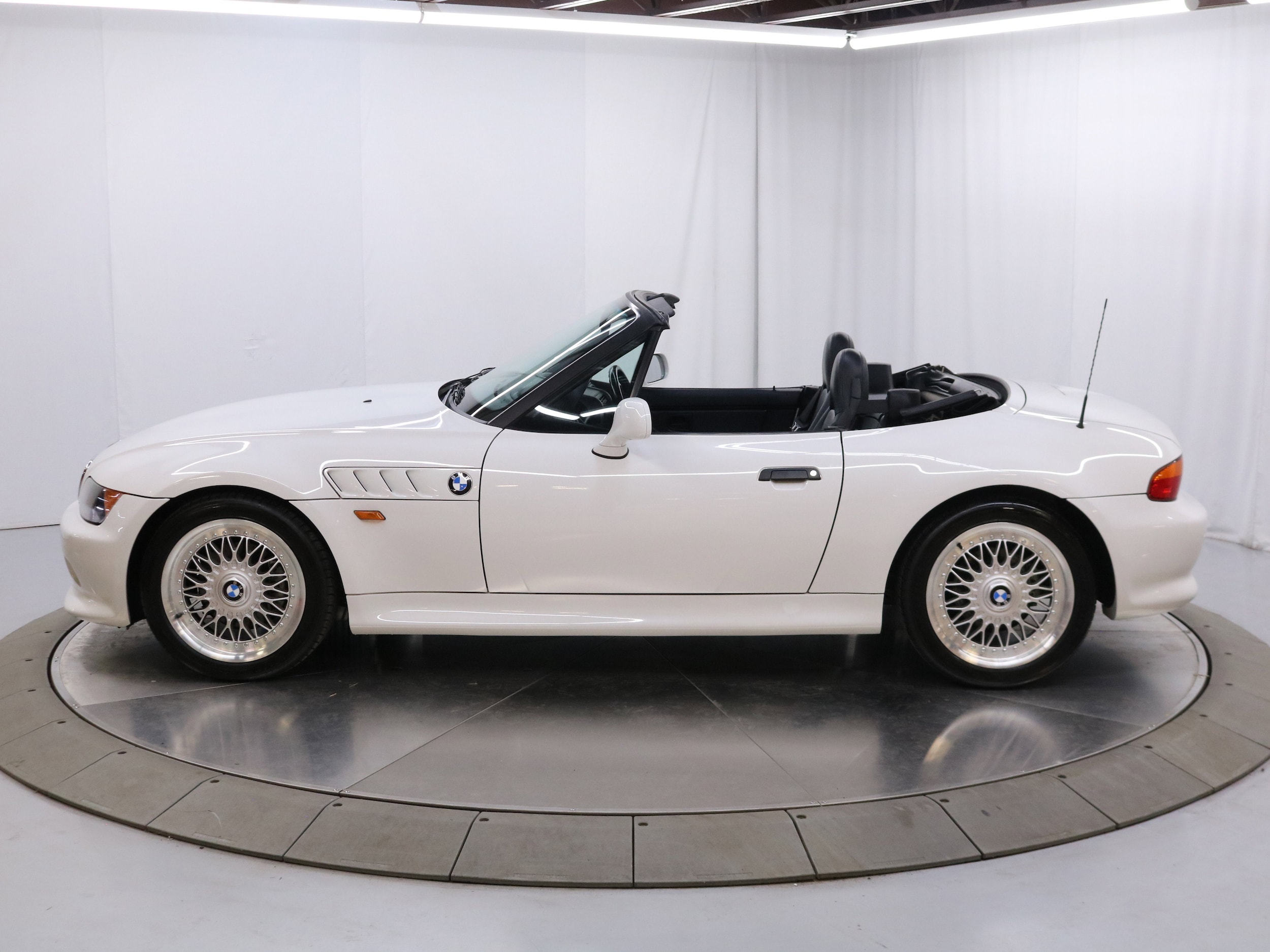 1997 BMW Z3 64