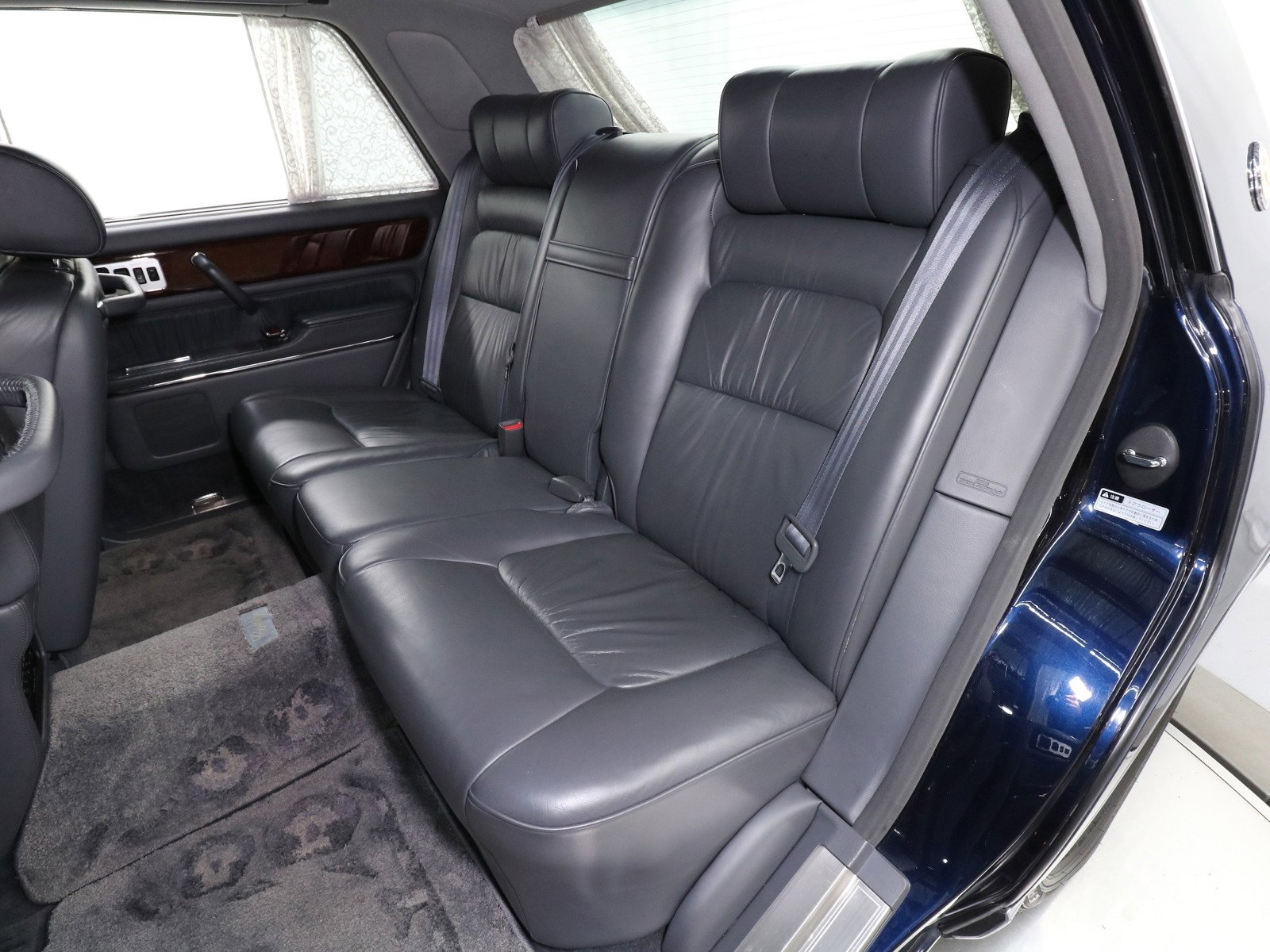 1997 Toyota Century 28