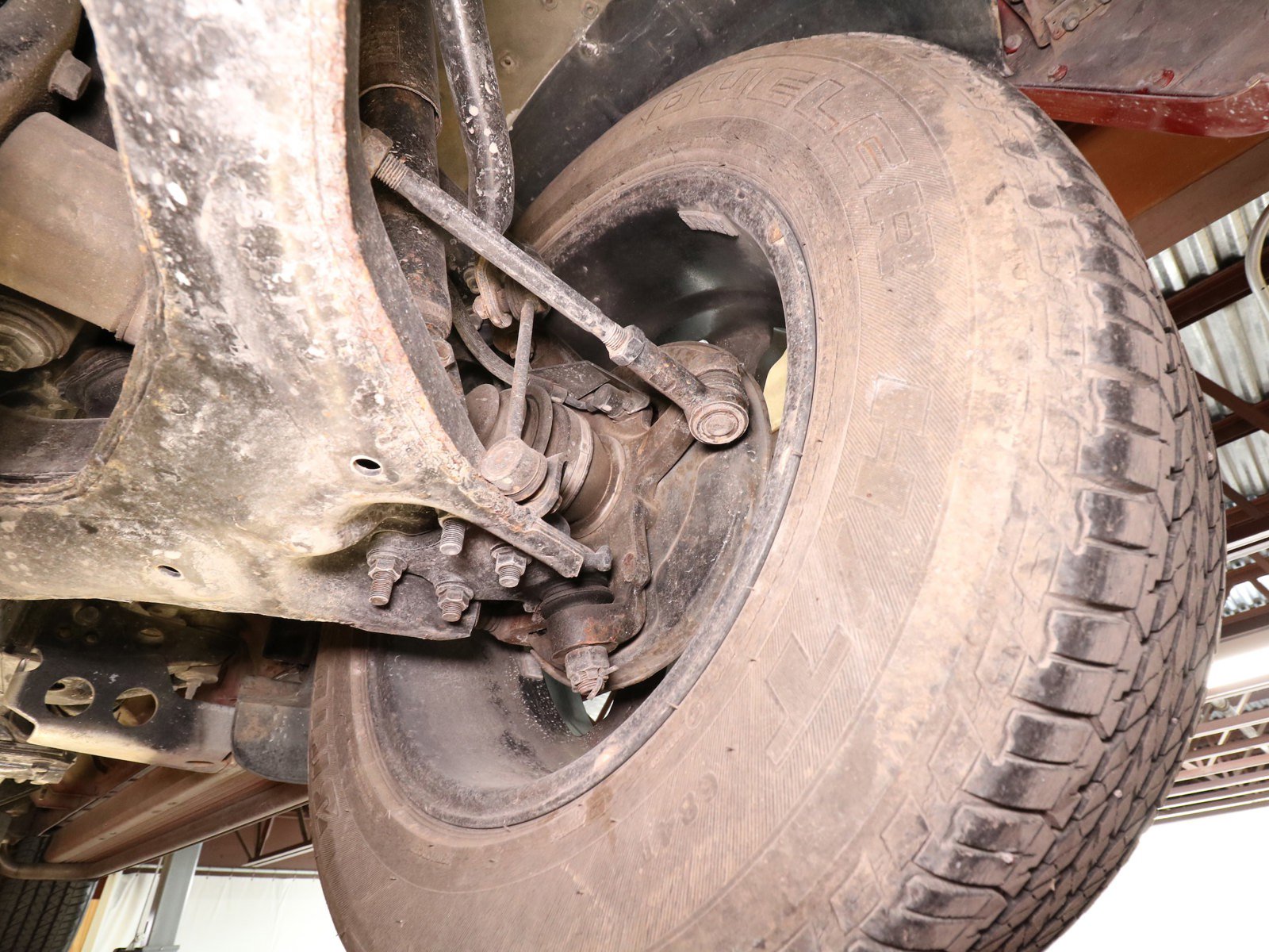 1998 Isuzu Bighorn 39