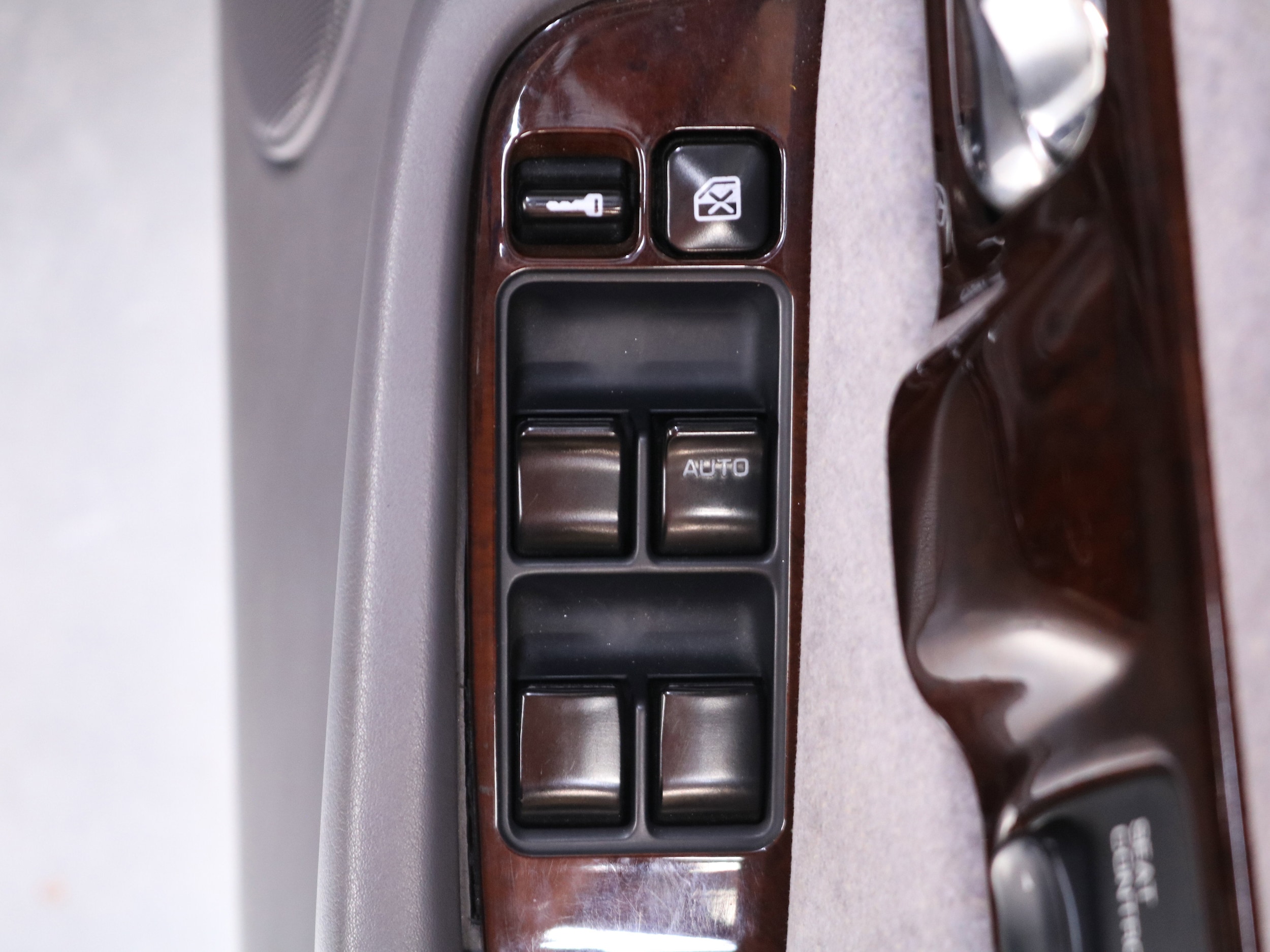1995 Nissan Cima 63