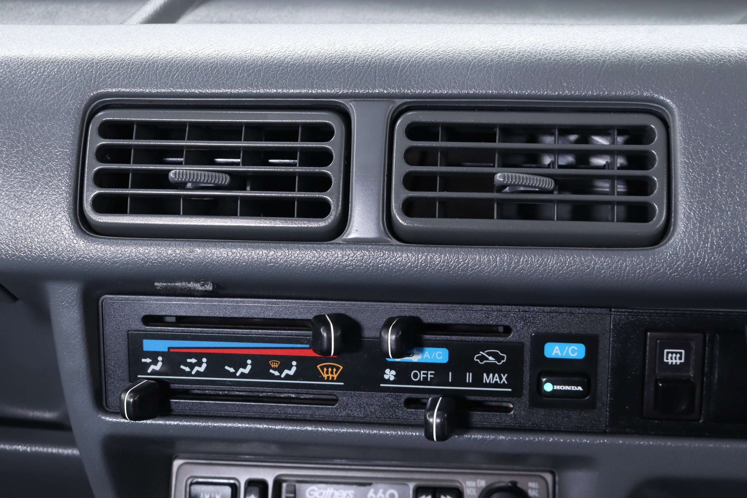 1995 Honda Street 14