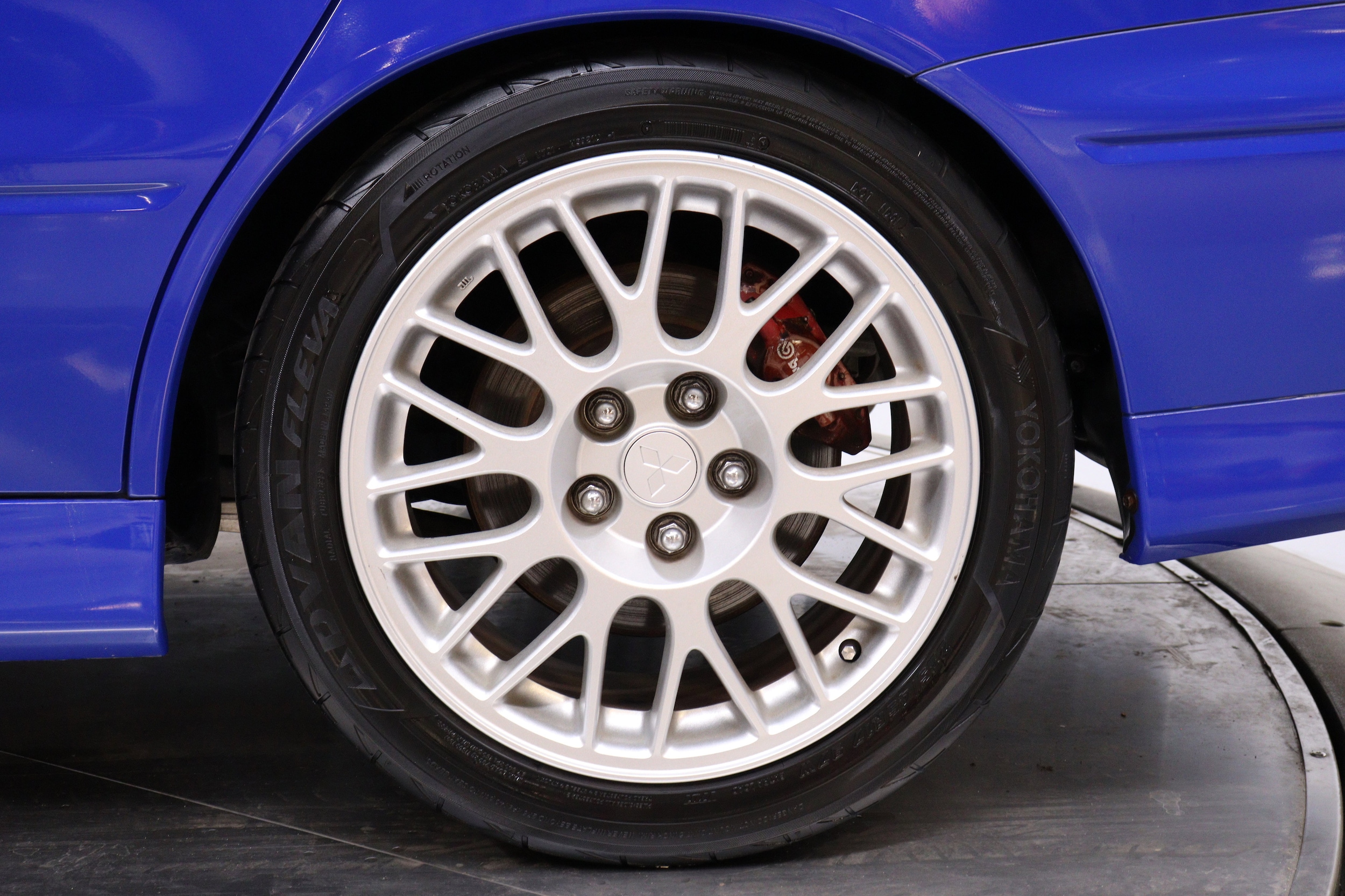 2001 Mitsubishi Lancer 35