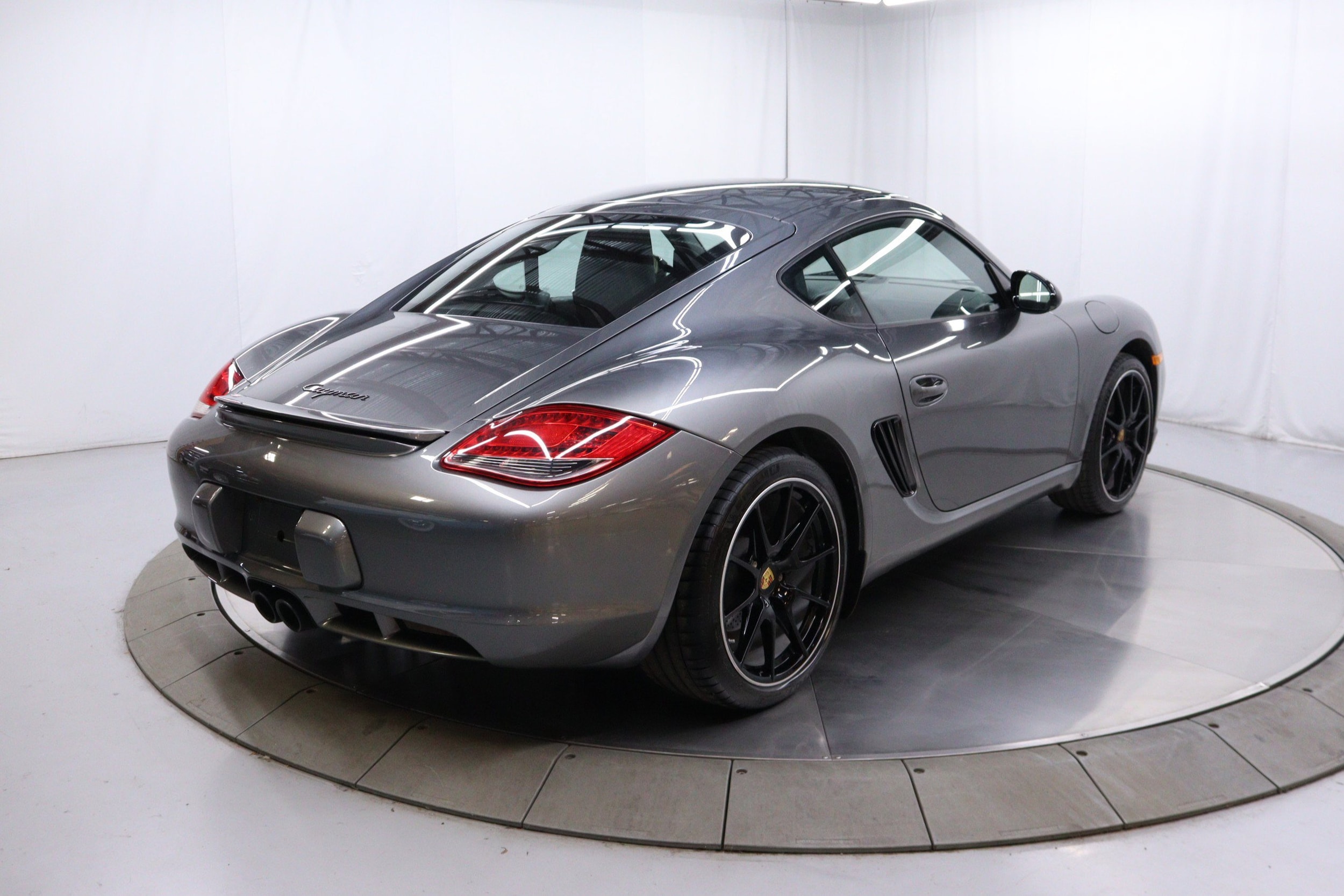2011 Porsche Cayman 7