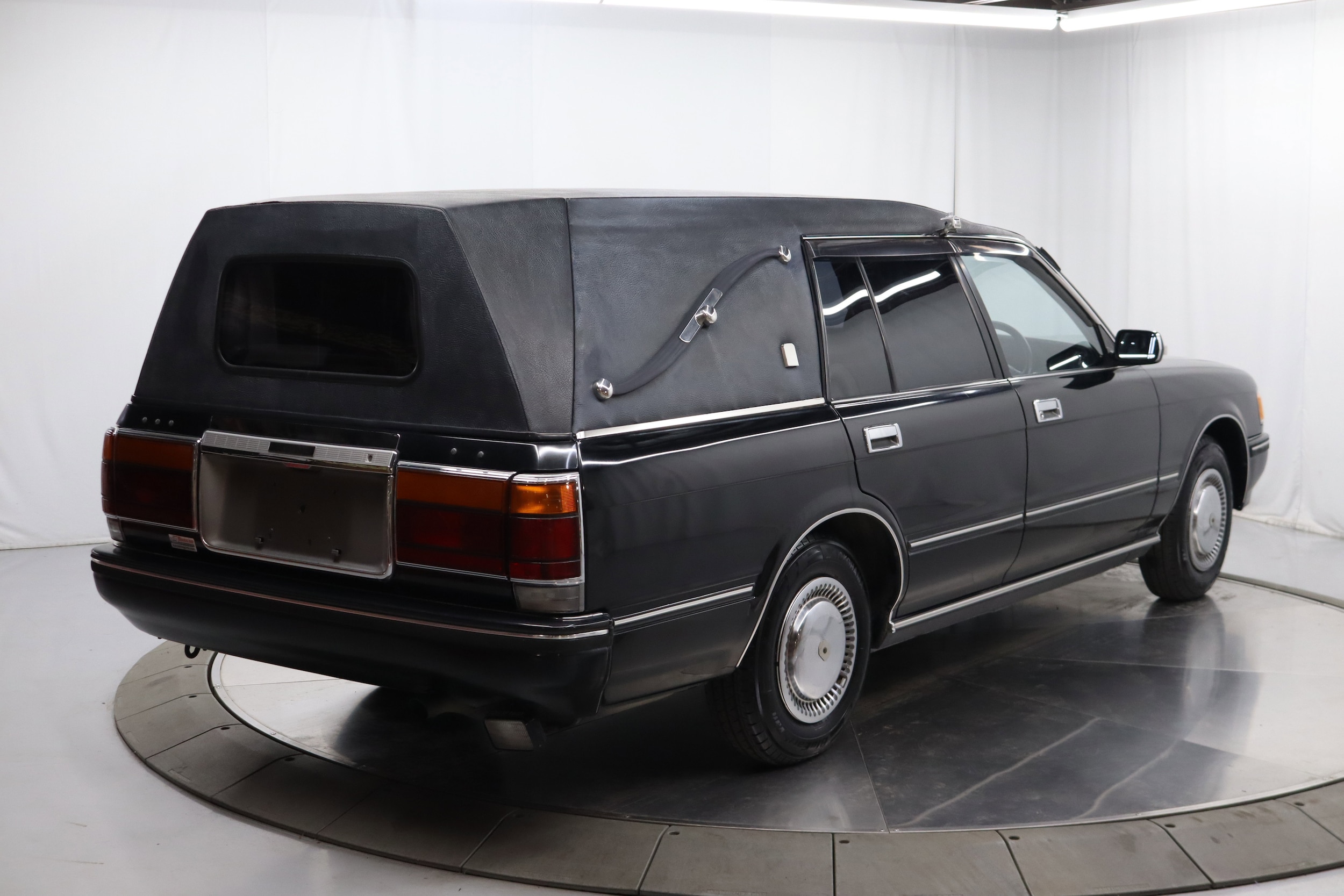 1995 Toyota Crown 9