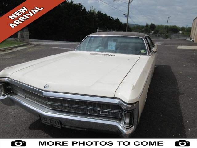 1969 Chrysler Imperial Sedan