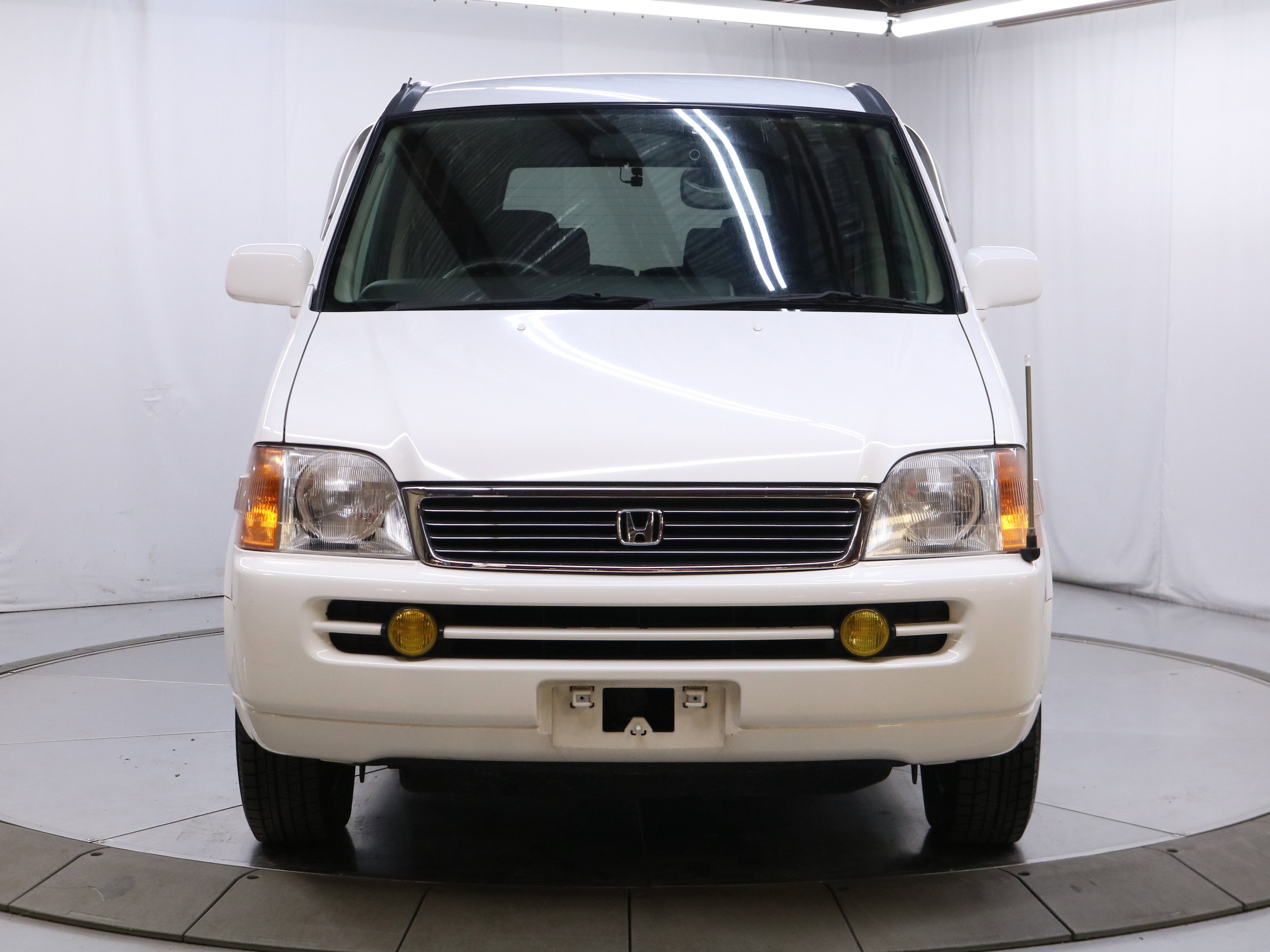1998 Honda Stepwgn 3