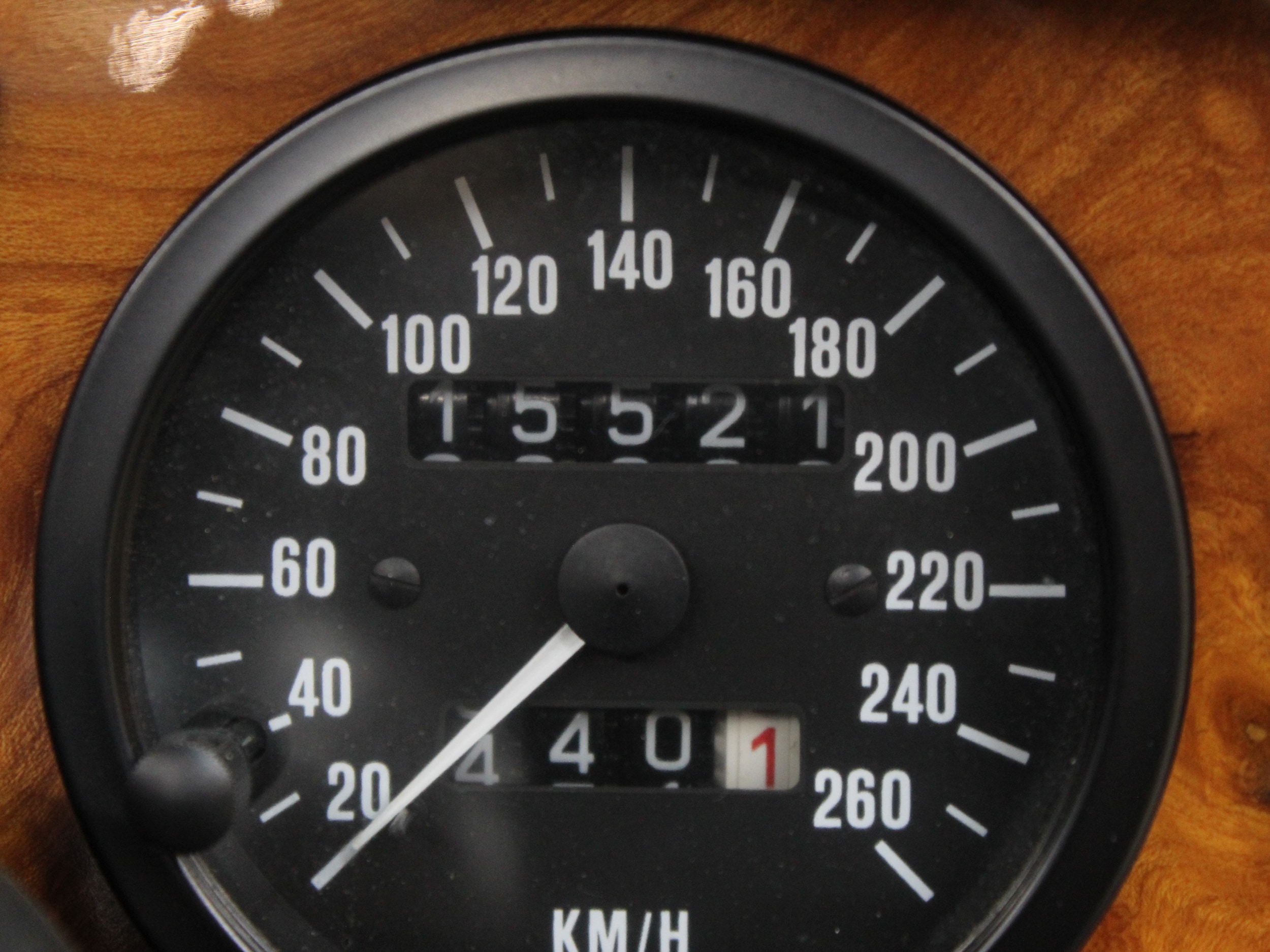 1994 Rover MG RV8 37