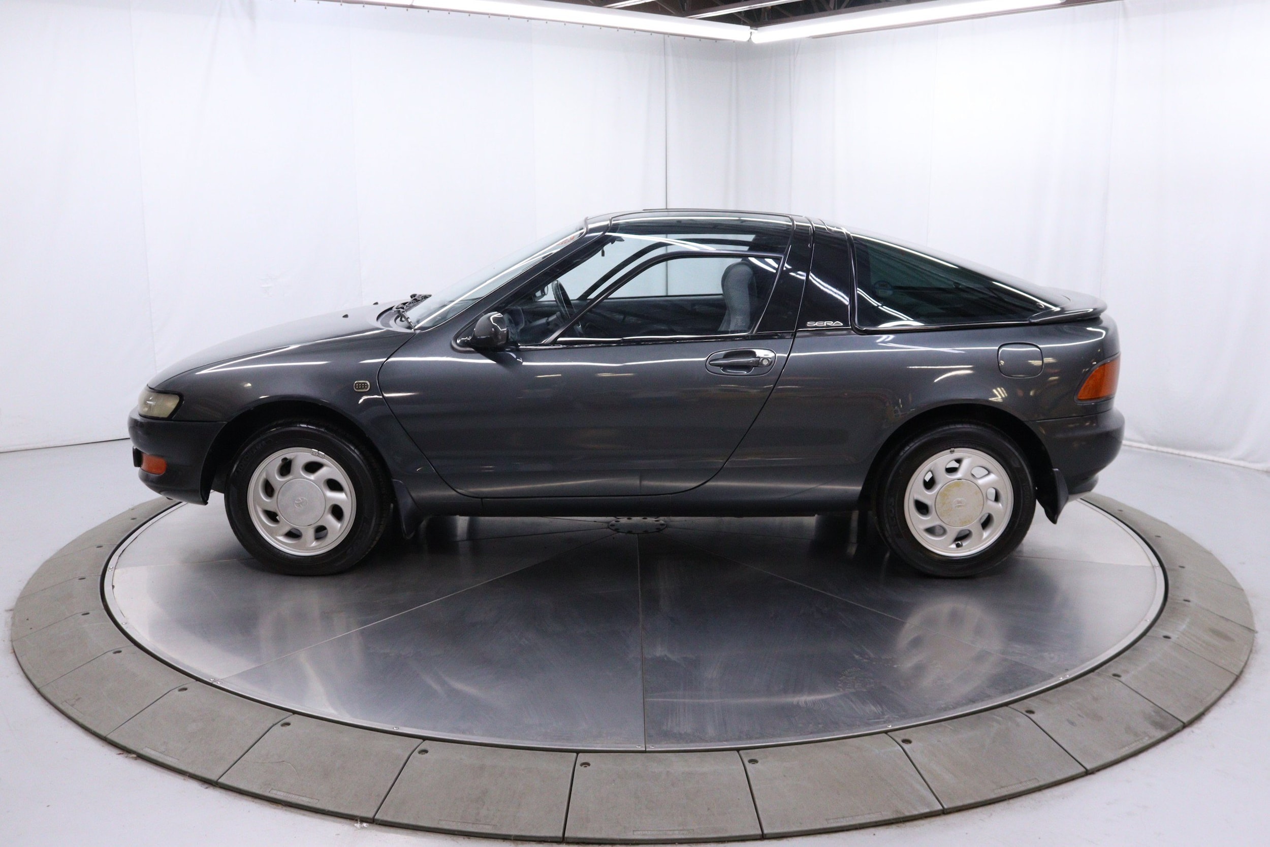 1990 Toyota Sera 4