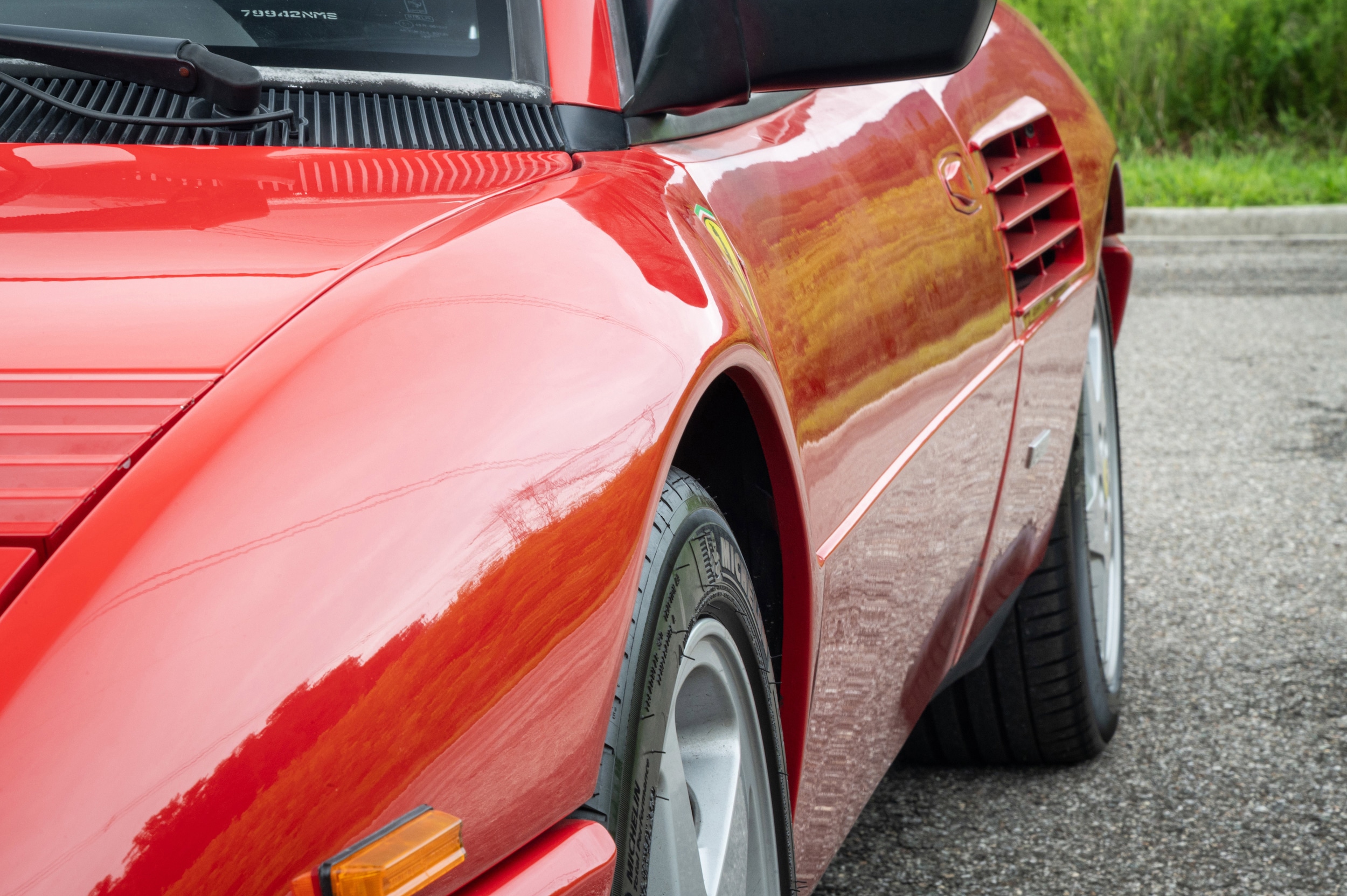 1991 Ferrari Mondial 27