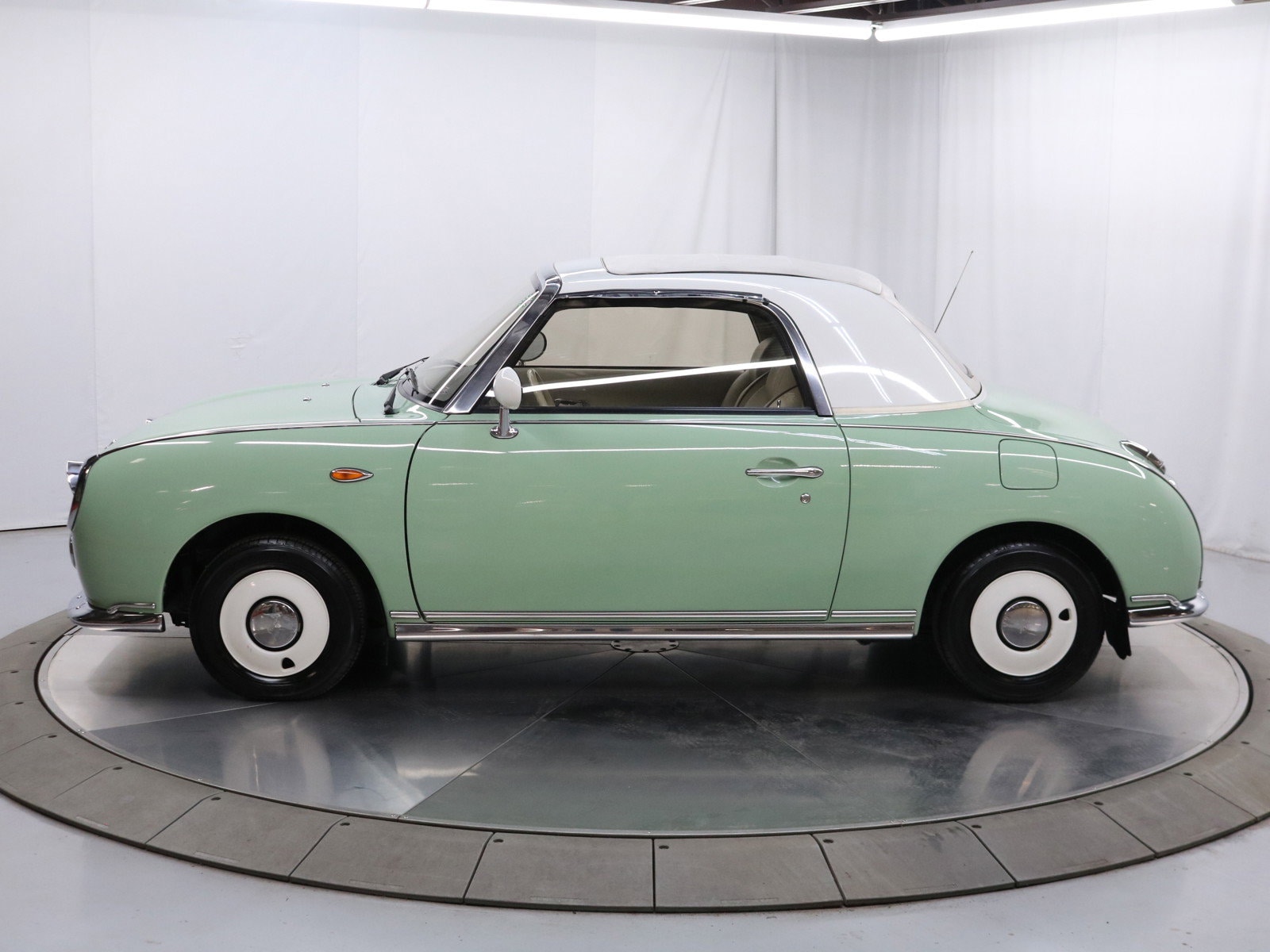 1991 Nissan Figaro 4