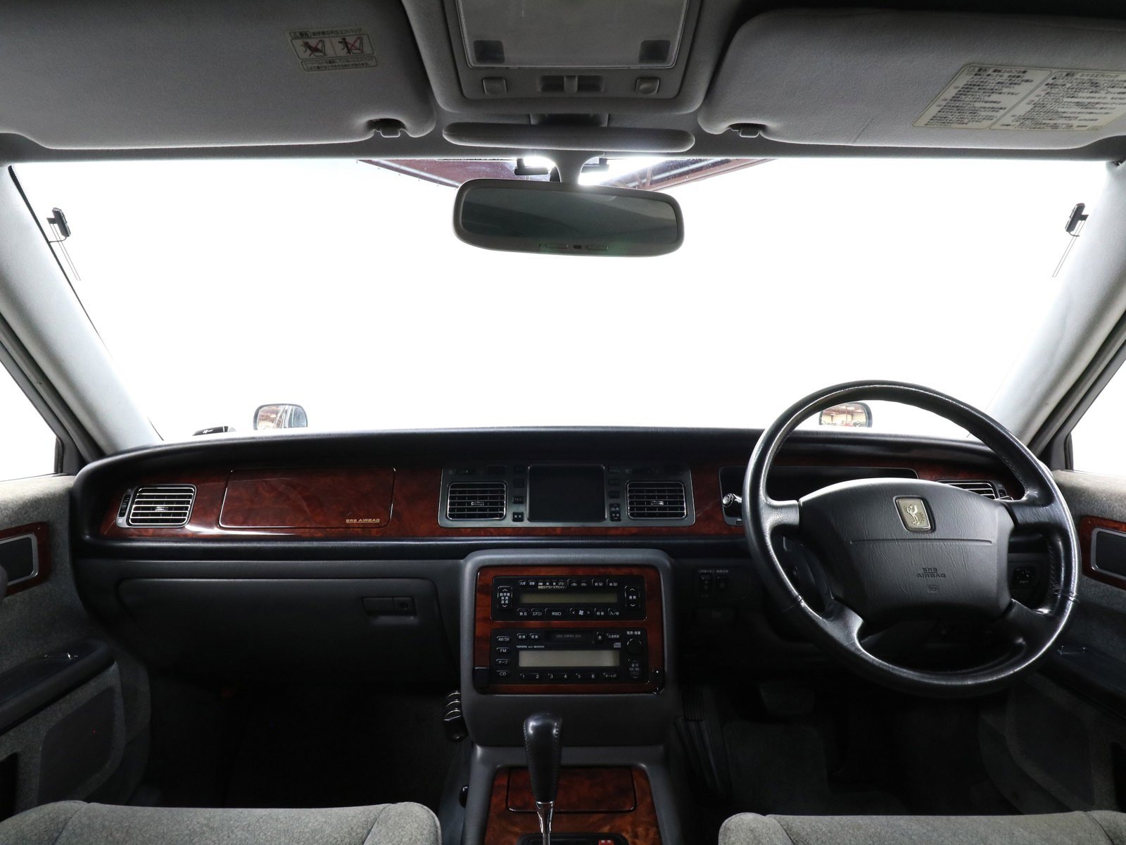 1997 Toyota Century 48