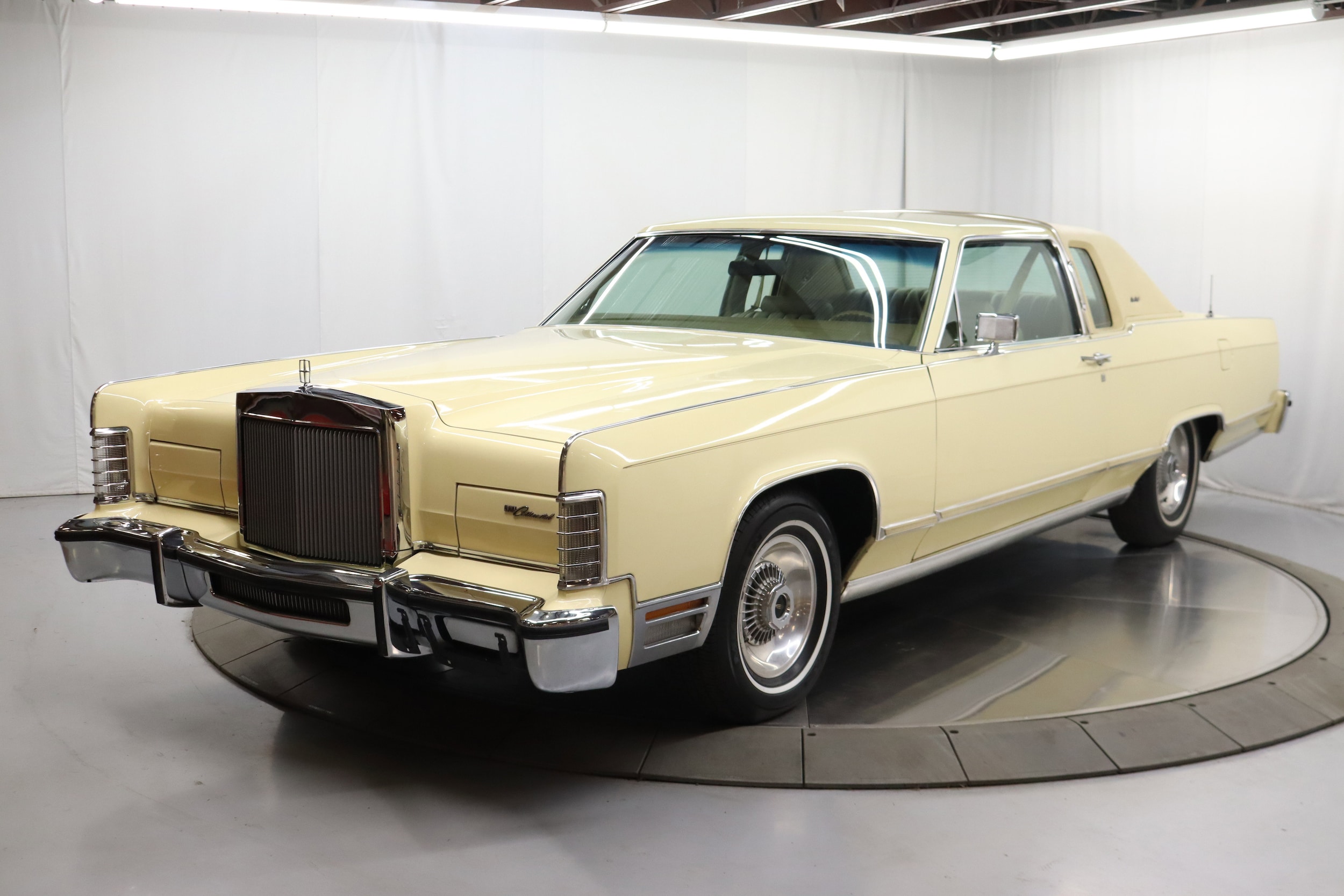 1978 Lincoln Town Car 4