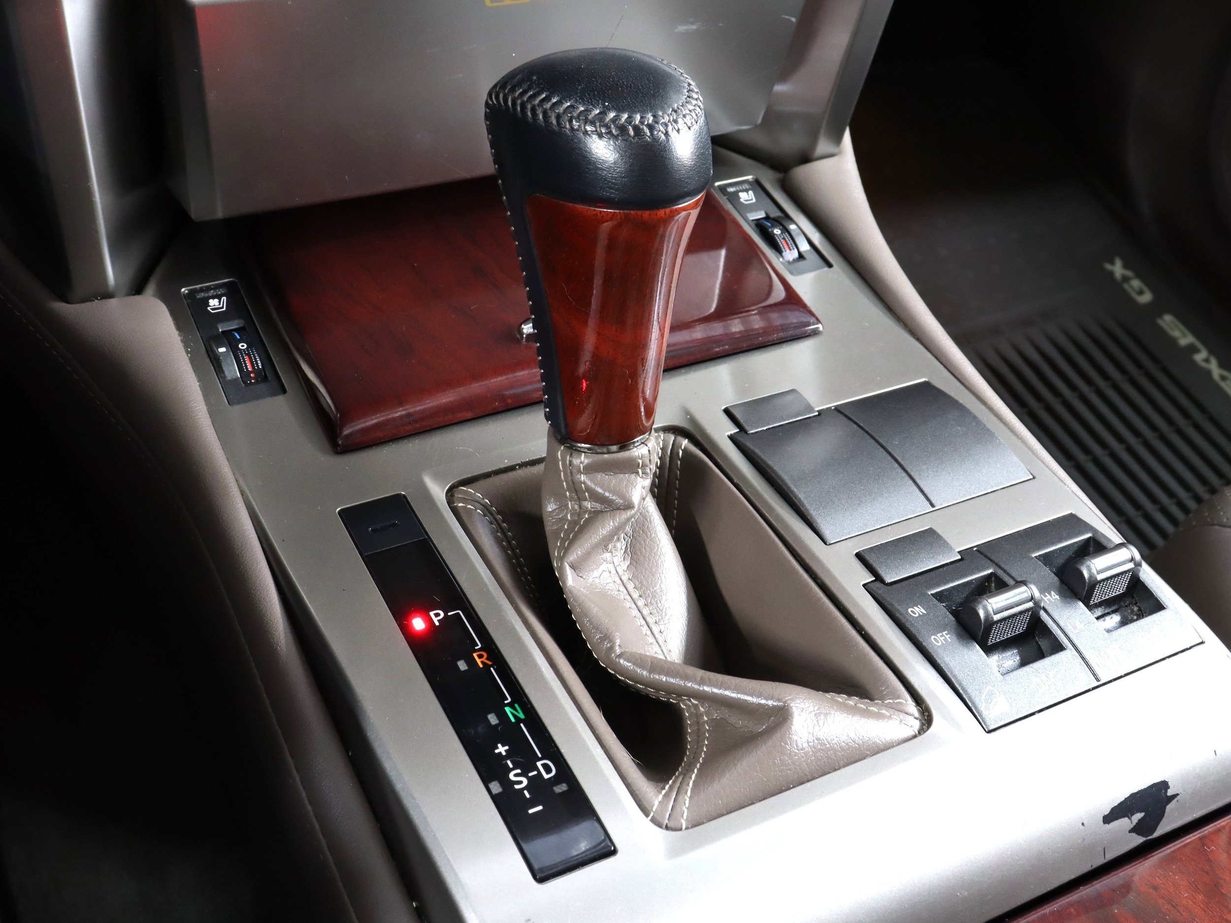 2011 Lexus GX460 15