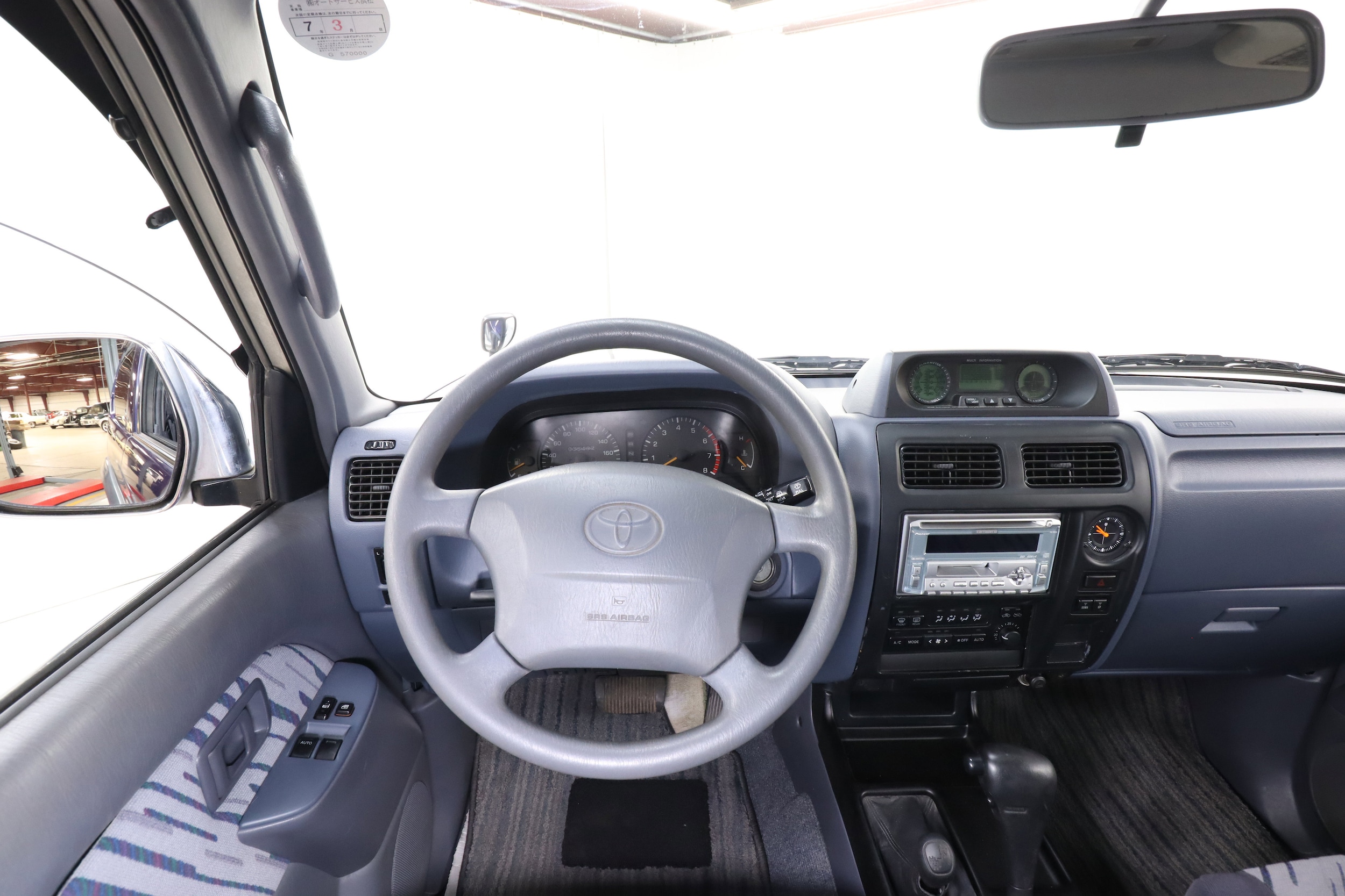 1999 Toyota Land Cruiser Prado 12