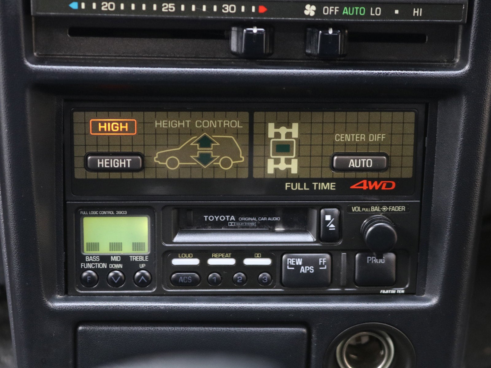 1990 Toyota Sprinter 14