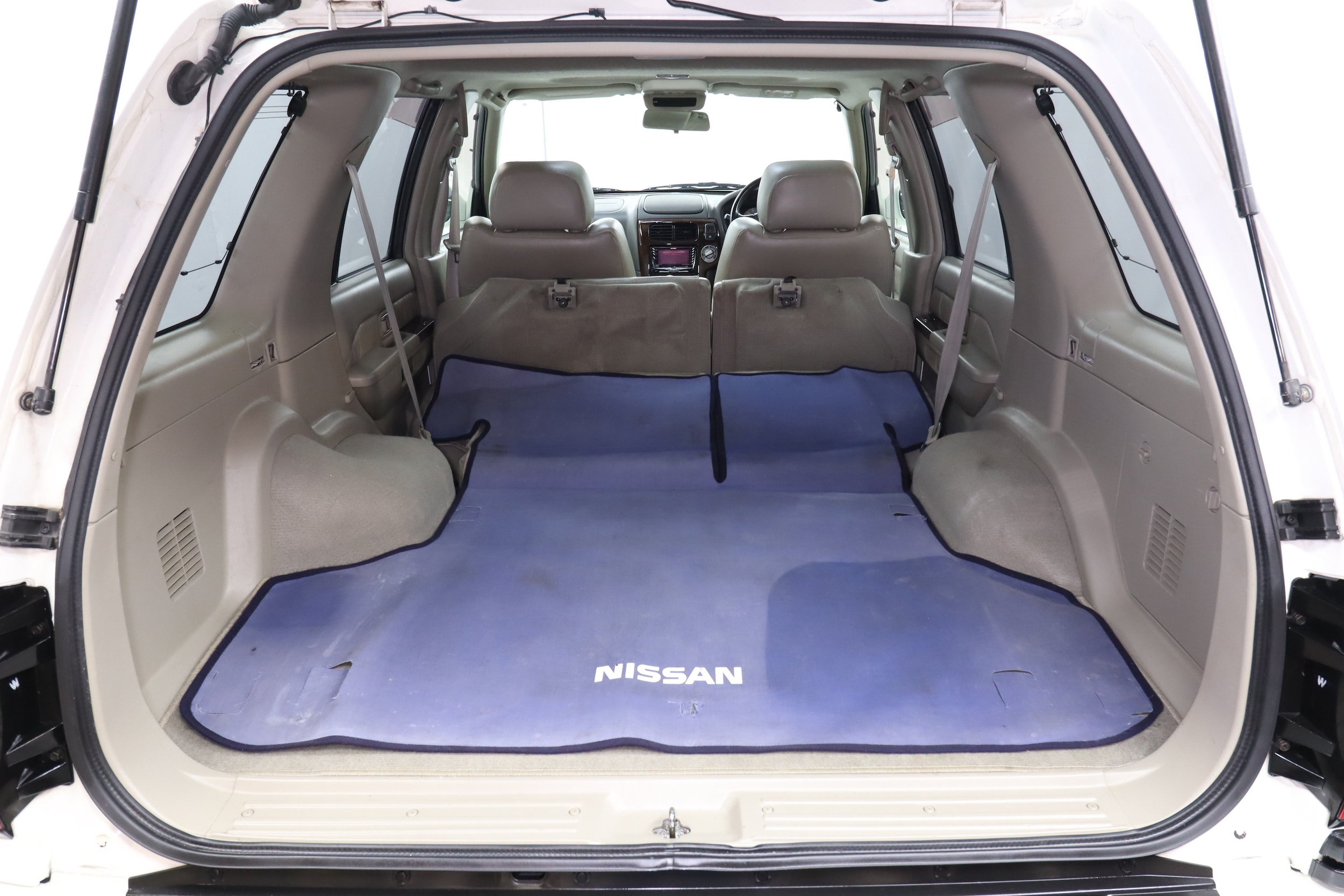 1999 Nissan Terrano Regulus 29
