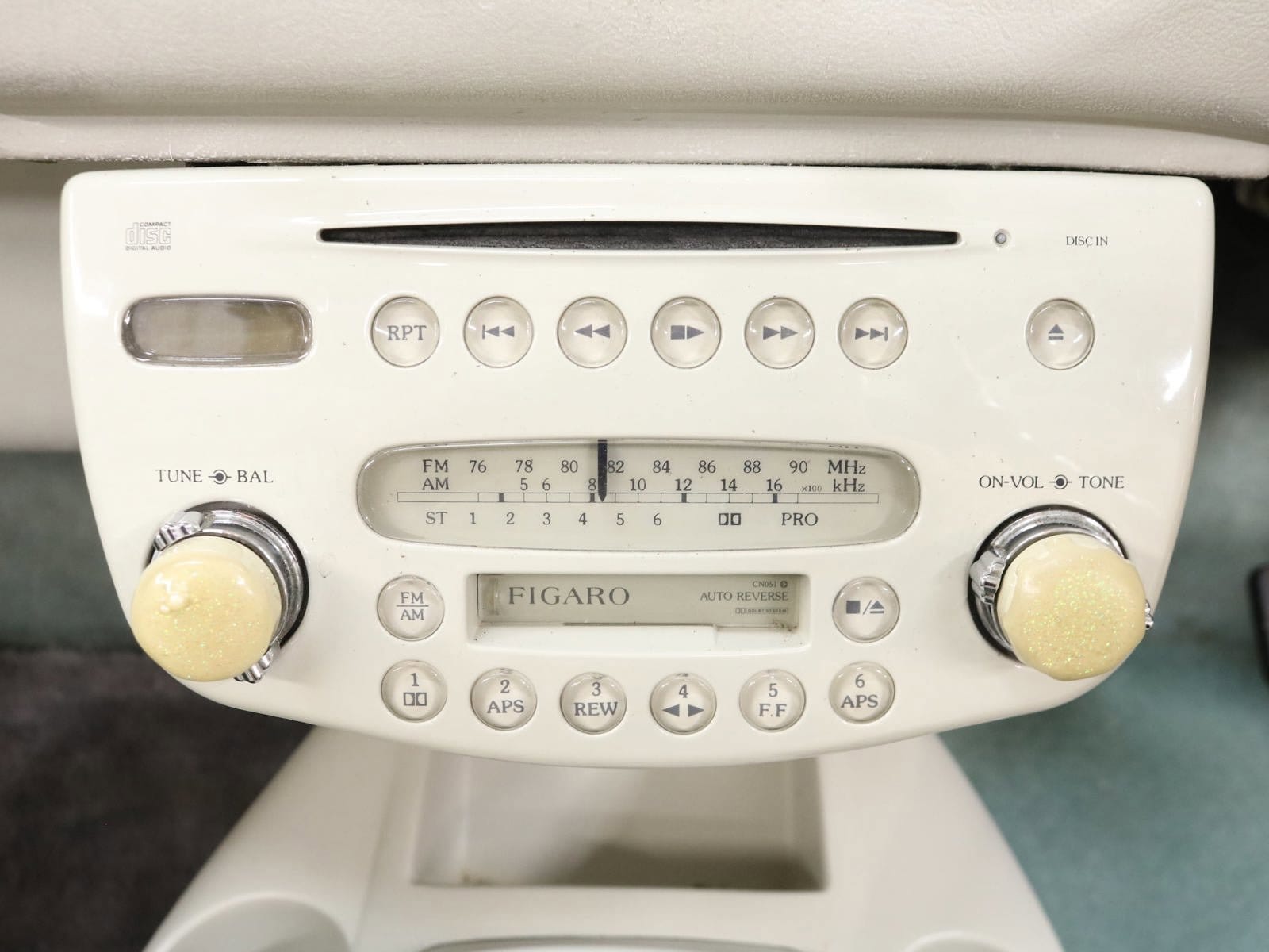 1991 Nissan Figaro 15
