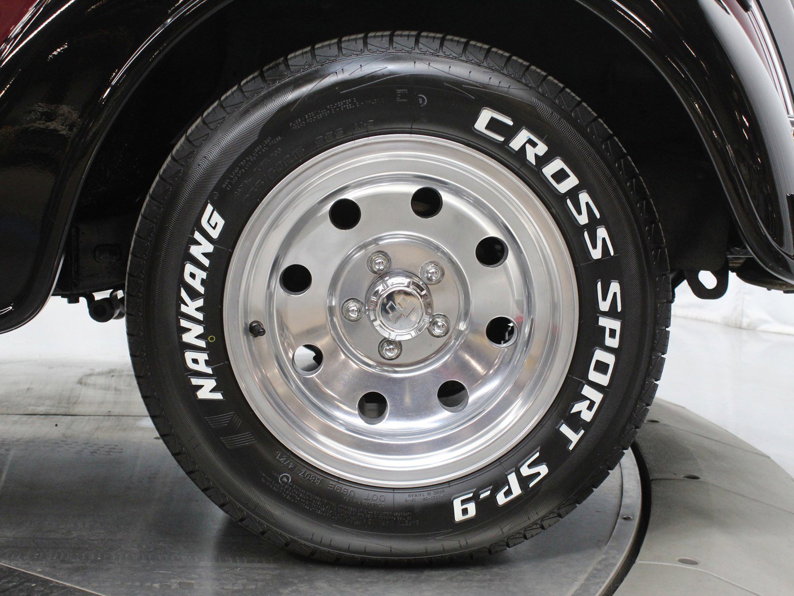 1996 Toyota Classic 29
