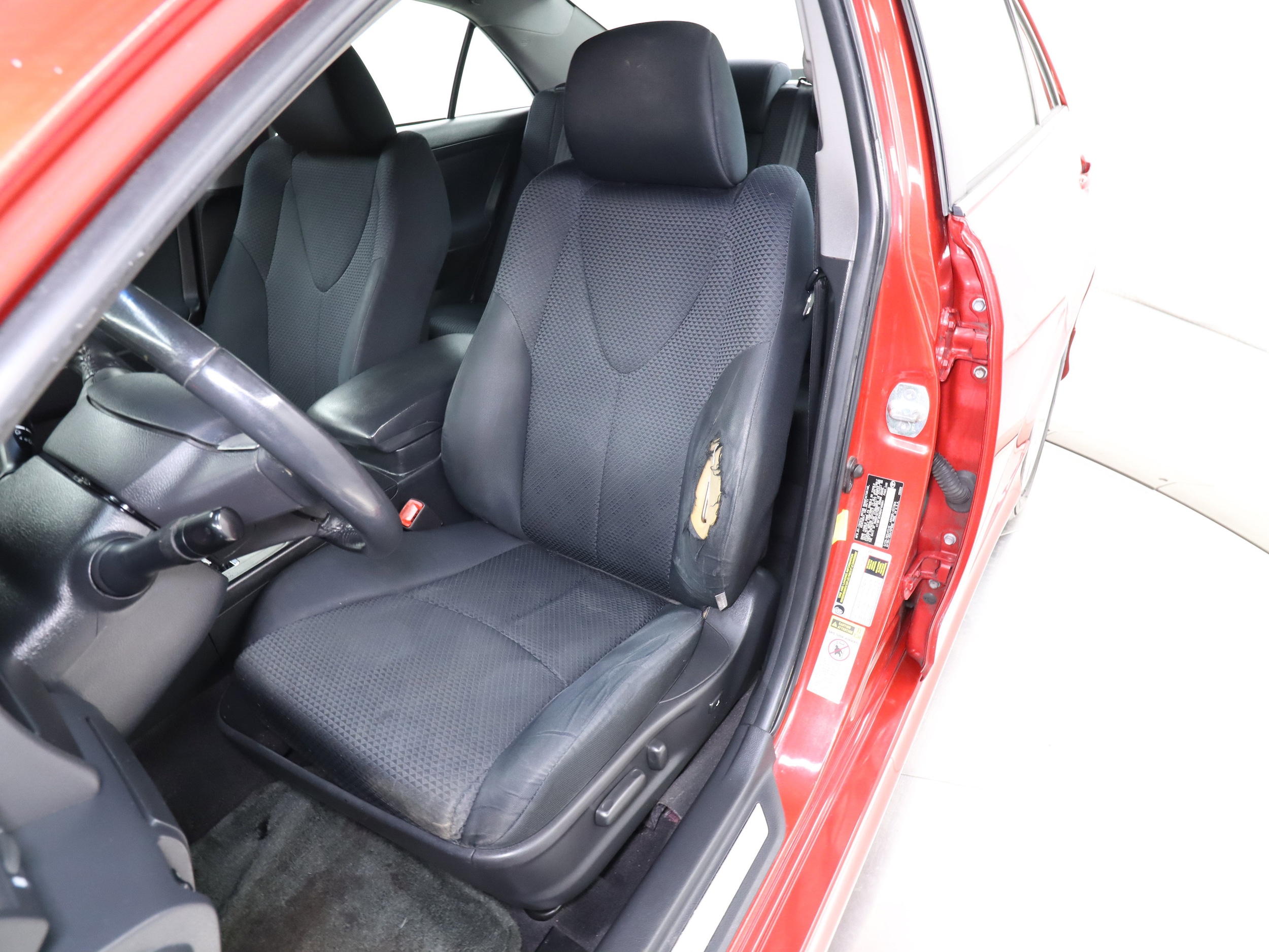 2011 Toyota Camry 16