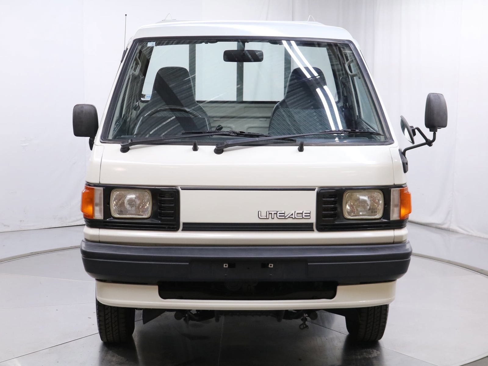 1996 Toyota Liteace 2