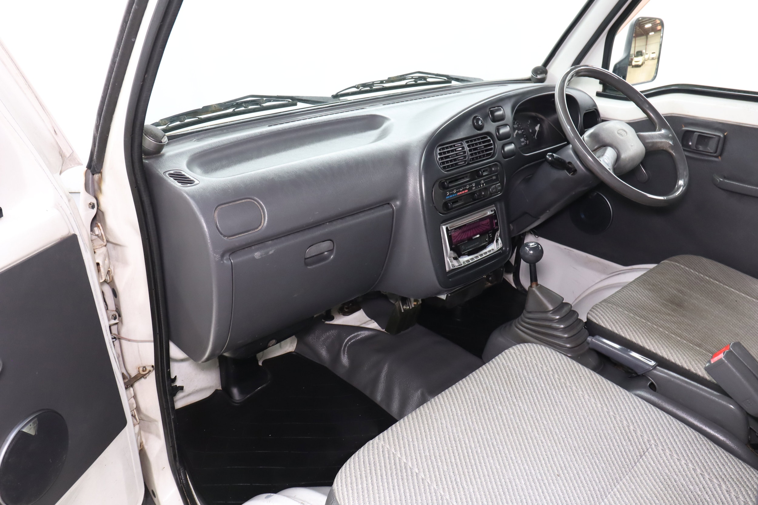 1997 Daihatsu Hijet 17