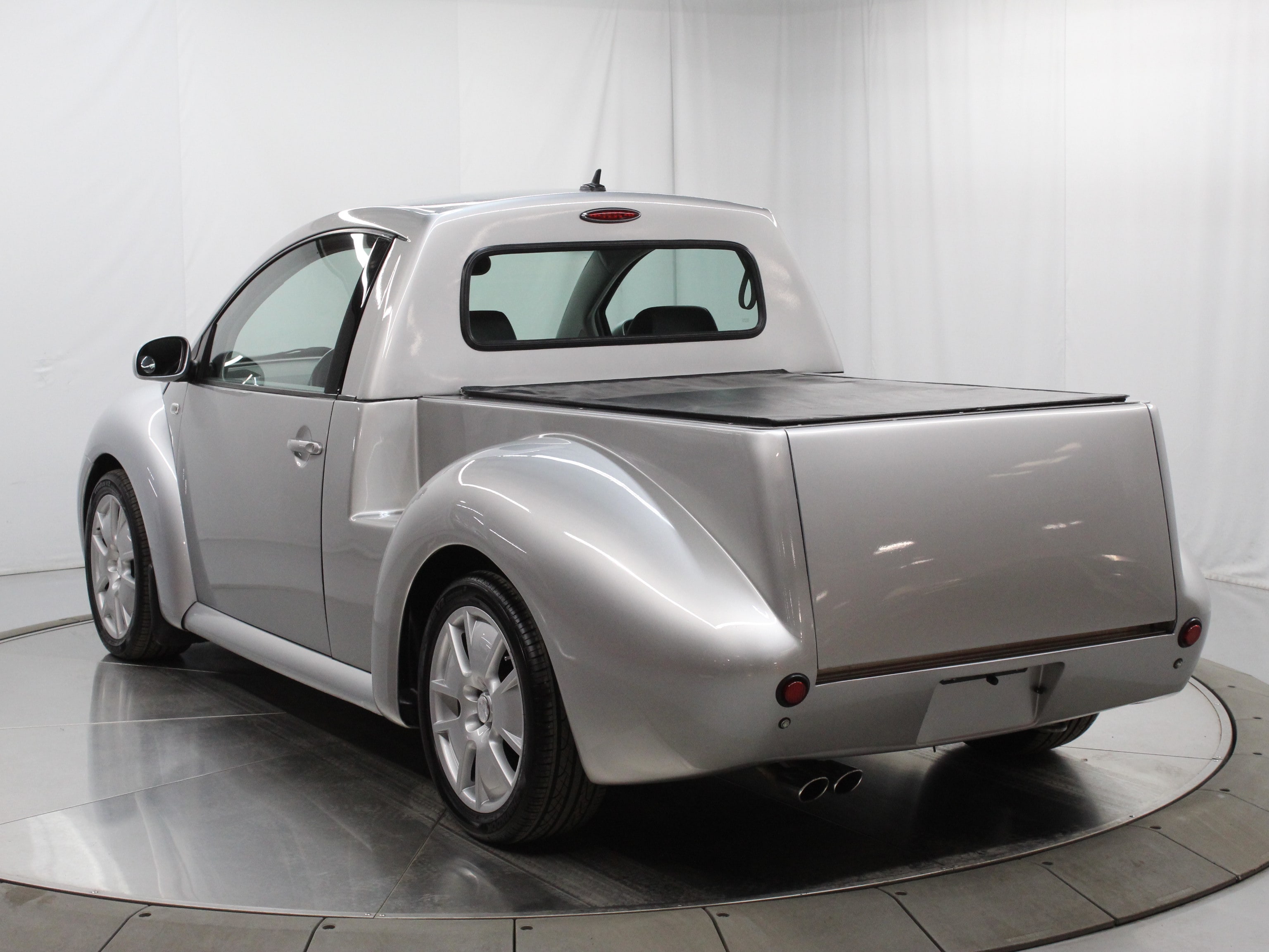 2003 Volkswagen Beetle 5