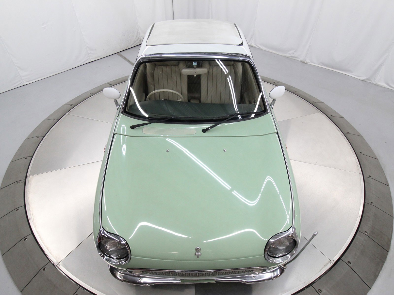 1991 Nissan Figaro 39