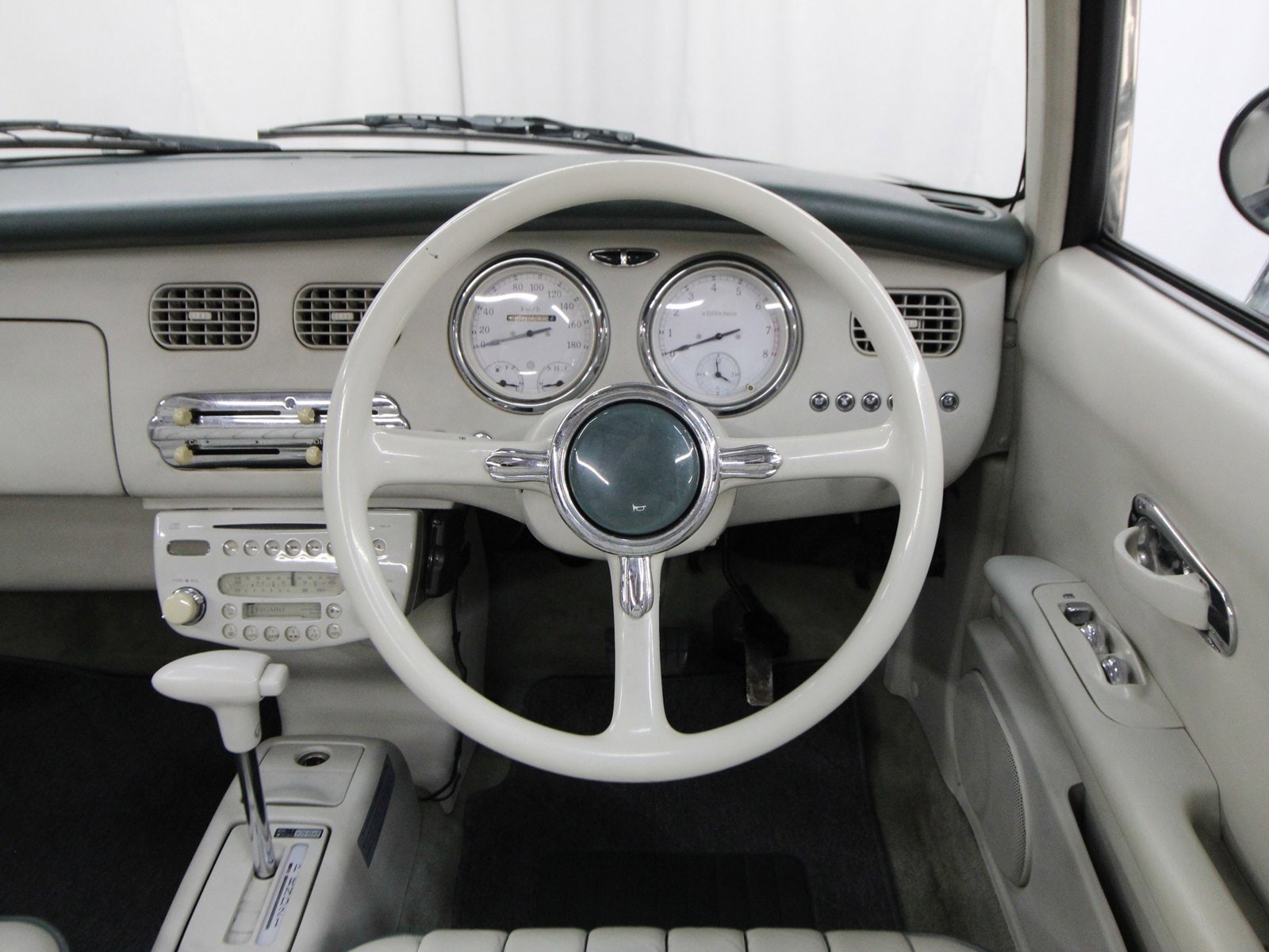 1991 Nissan Figaro 12